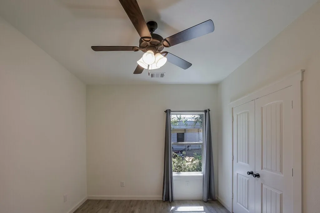 Single Family Residence For Sale in Ellis County , 305 W 5th Street, Maypearl, Texas 76064, 3 Bedroom, 2 Bathroom, 2 Garage spaces, 1,409 Sqft, built in 2025, mls#21361389, Real Estate Agent in Maypearl, Homes For Sale in Ellis county, Homes For Sale in Maypearl, Realtor in Maypearl Texas, Real Estate Brokerage Independent Realty Texas, Luminita Cordes Realtor