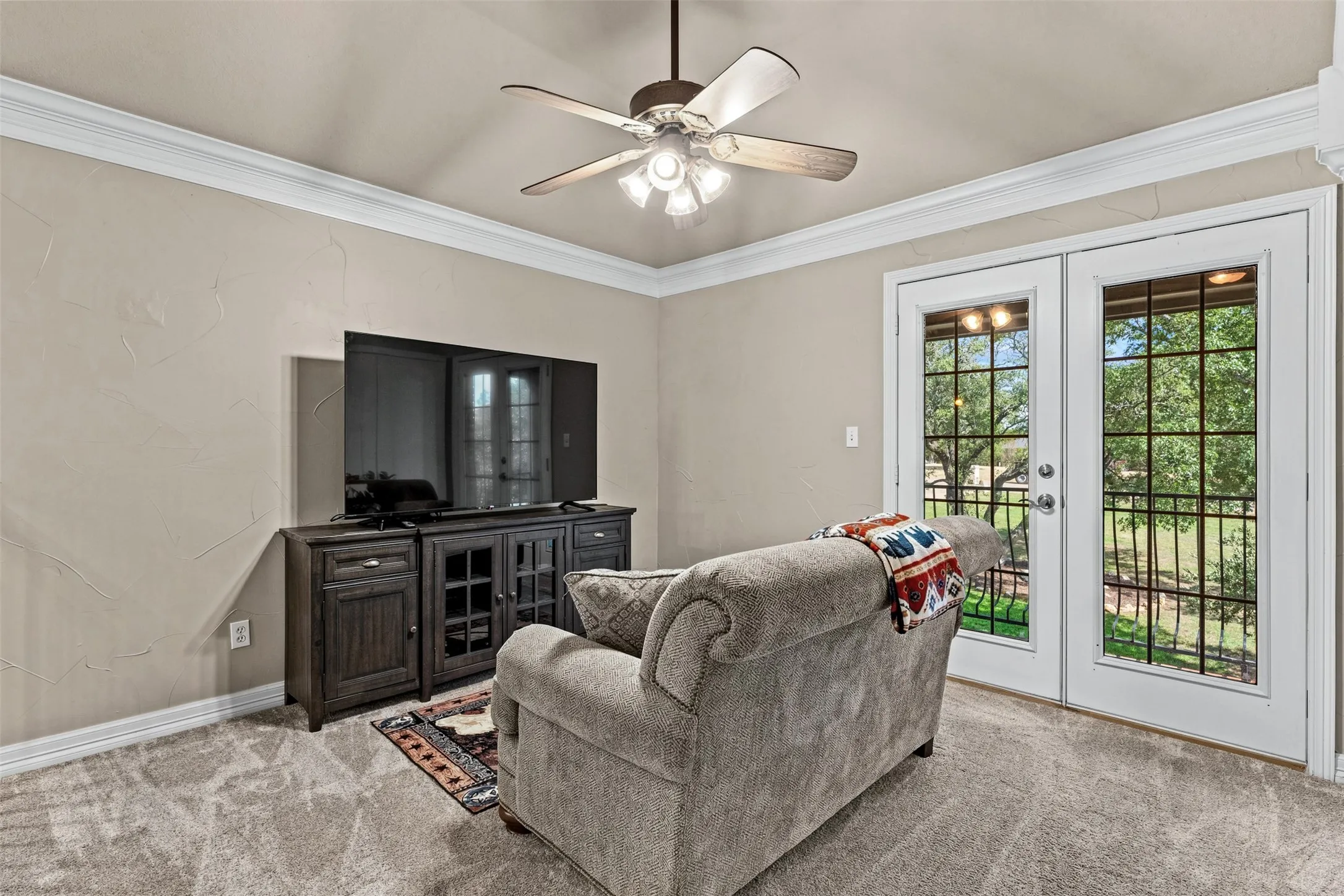 Single Family Residence For Sale in Mc Lennan County , 2285 Austin Hines Drive, China Spring, Texas 76633, 3 Bedroom, 3 Bathroom, 2 Garage spaces, 3,232 Sqft, built in 2002, mls#21360999, Real Estate Agent in China Spring, Homes For Sale in Mc Lennan county, Homes For Sale in China Spring, Realtor in China Spring Texas, Real Estate Brokerage Independent Realty Texas, Luminita Cordes Realtor
