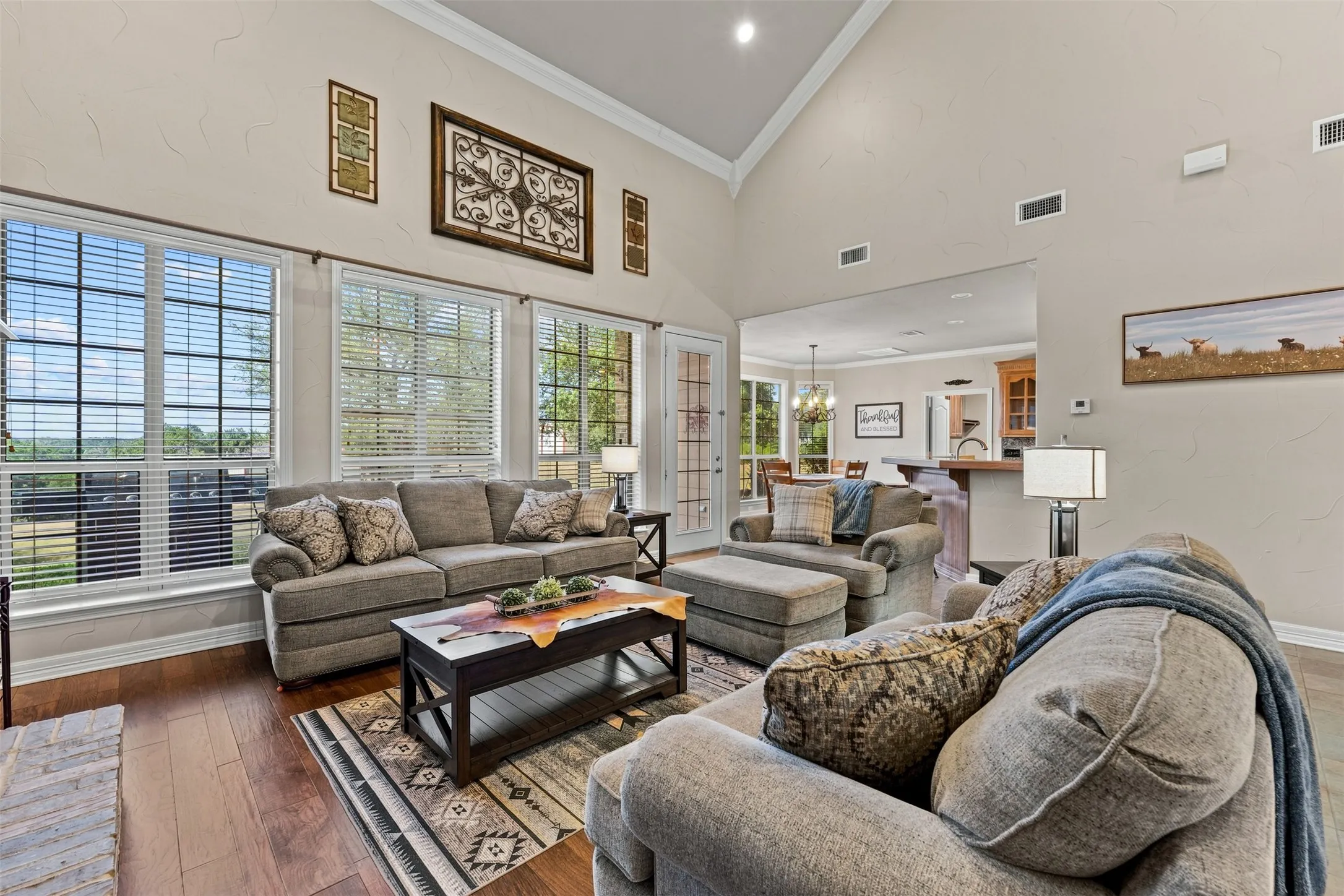 Single Family Residence For Sale in Mc Lennan County , 2285 Austin Hines Drive, China Spring, Texas 76633, 3 Bedroom, 3 Bathroom, 2 Garage spaces, 3,232 Sqft, built in 2002, mls#21360999, Real Estate Agent in China Spring, Homes For Sale in Mc Lennan county, Homes For Sale in China Spring, Realtor in China Spring Texas, Real Estate Brokerage Independent Realty Texas, Luminita Cordes Realtor