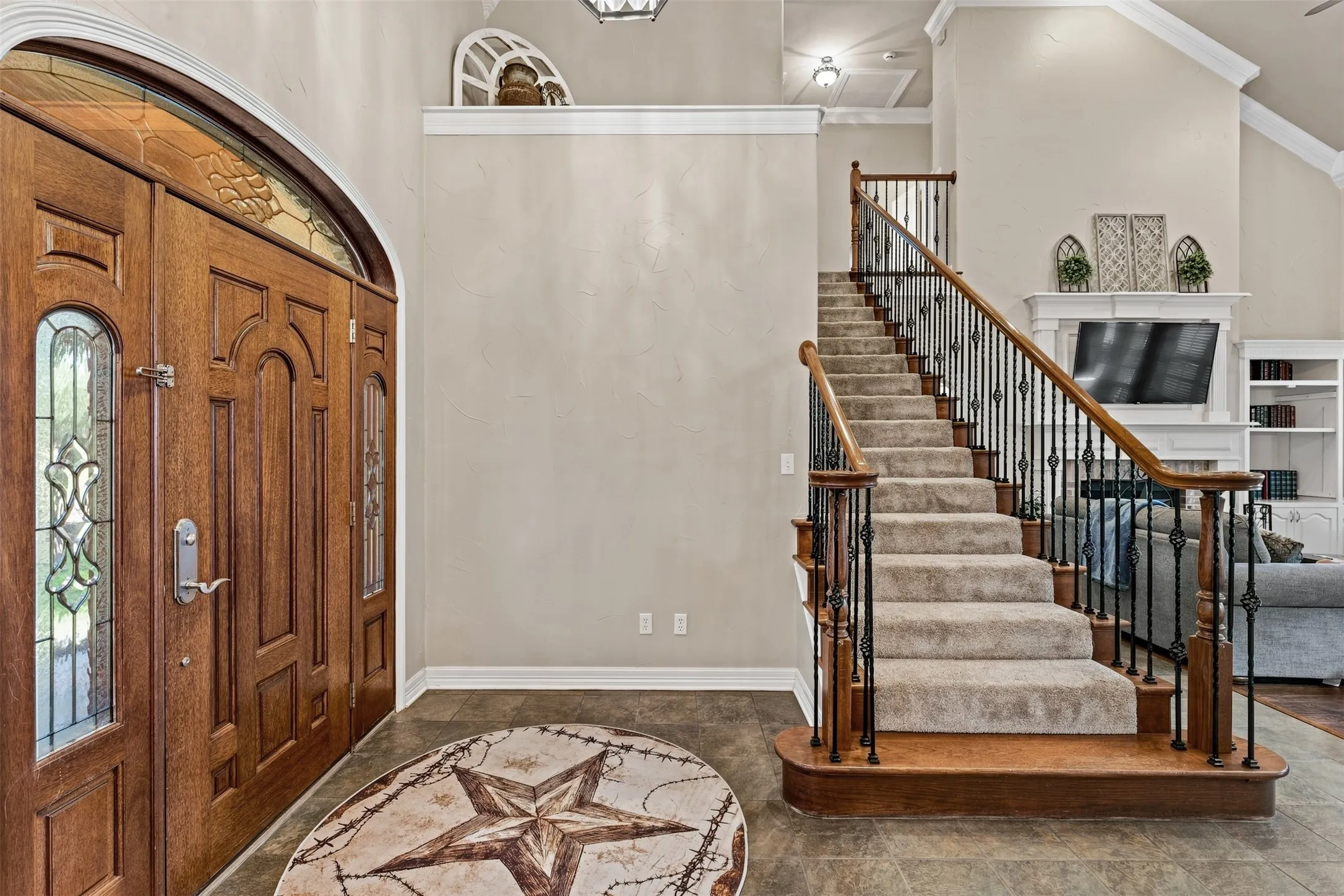 Single Family Residence For Sale in Mc Lennan County , 2285 Austin Hines Drive, China Spring, Texas 76633, 3 Bedroom, 3 Bathroom, 2 Garage spaces, 3,232 Sqft, built in 2002, mls#21360999, Real Estate Agent in China Spring, Homes For Sale in Mc Lennan county, Homes For Sale in China Spring, Realtor in China Spring Texas, Real Estate Brokerage Independent Realty Texas, Luminita Cordes Realtor
