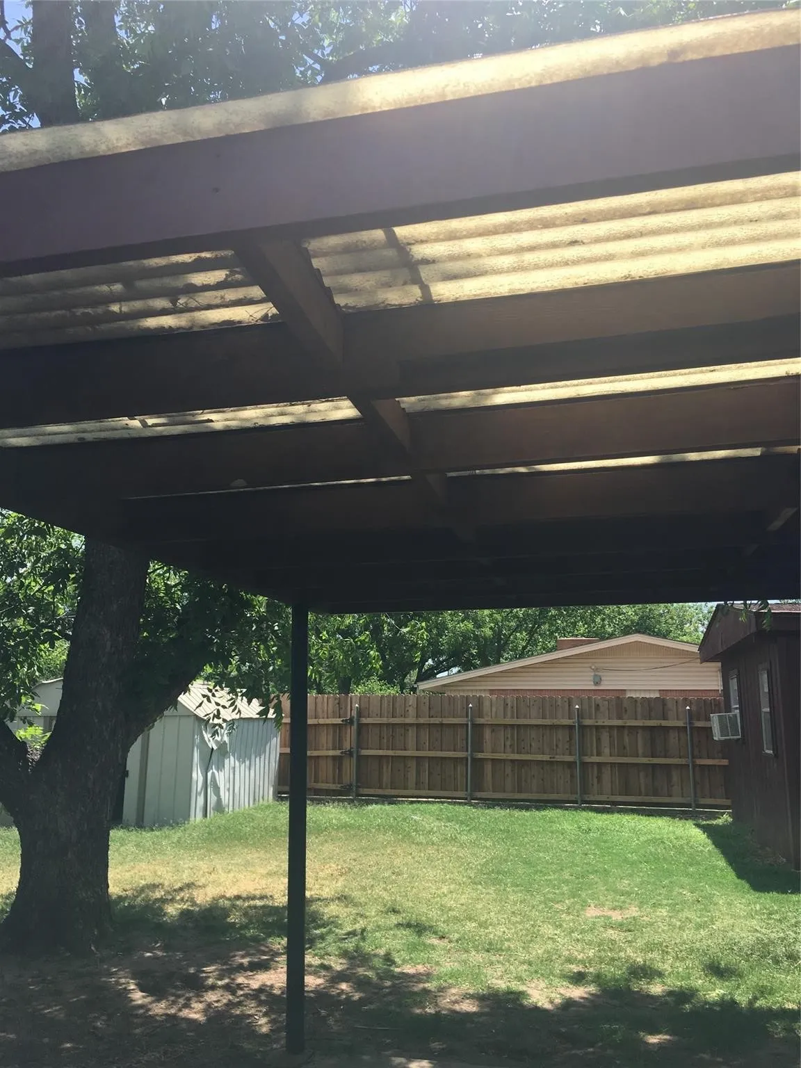 Single Family Residence For Rent in Taylor County , 3117 S 22nd Street, Abilene, Texas 79605, 3 Bedroom, 2 Bathroom, 1 Garage spaces, 1,454 Sqft, built in 1958, mls#21361375, Real Estate Agent in Abilene, Homes For Rent in Taylor county, Homes For Rent in Abilene, Realtor in Abilene Texas, Real Estate Brokerage Independent Realty Texas, Luminita Cordes Realtor