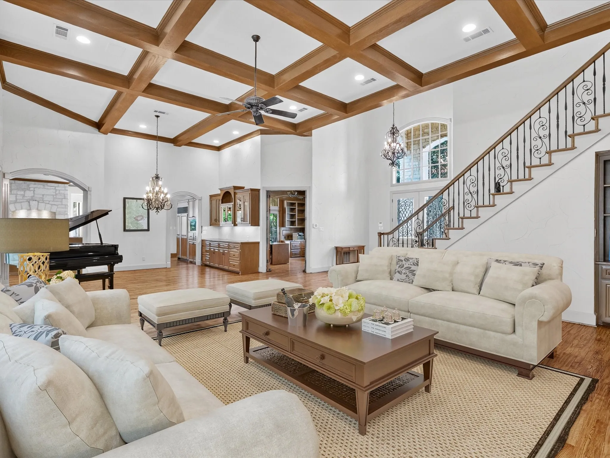Single Family Residence For Sale in Tarrant County , 3105 E Briar Lane, Southlake, Texas 76092, 5 Bedroom, 5 Bathroom, 3 Garage spaces, 4,873 Sqft, built in 1995, mls#21349590, Real Estate Agent in Southlake, Homes For Sale in Tarrant county, Homes For Sale in Southlake, Realtor in Southlake Texas, Real Estate Brokerage Independent Realty Texas, Luminita Cordes Realtor