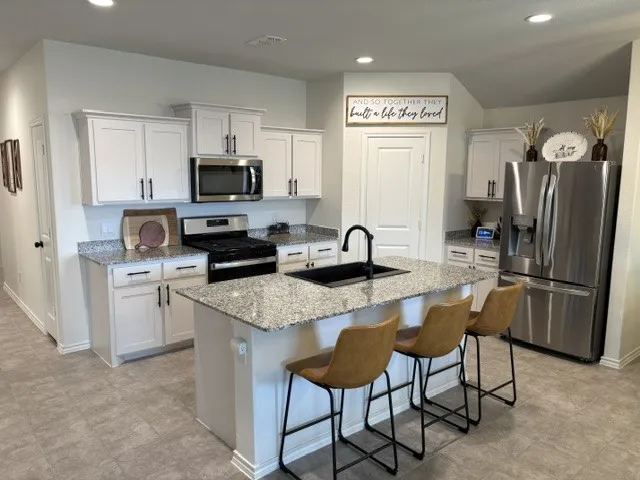 Single Family Residence For Sale in Denton County , 701 Emmons Creek Street, Justin, Texas 76247, 4 Bedroom, 2 Bathroom, 2 Garage spaces, 1,728 Sqft, built in 2023, mls#21361311, Real Estate Agent in Justin, Homes For Sale in Denton county, Homes For Sale in Justin, Realtor in Justin Texas, Real Estate Brokerage Independent Realty Texas, Luminita Cordes Realtor