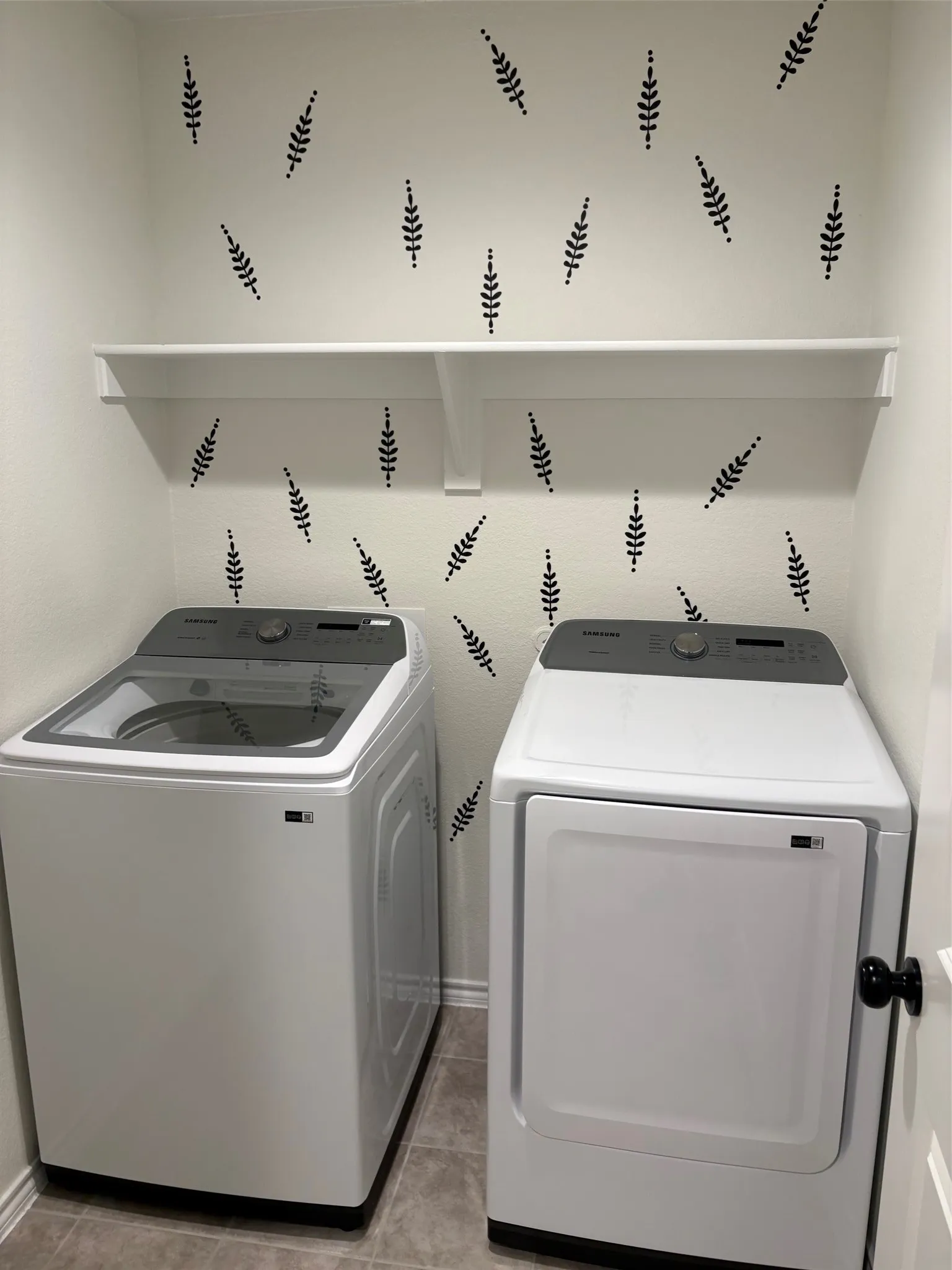 Single Family Residence For Sale in Denton County , 701 Emmons Creek Street, Justin, Texas 76247, 4 Bedroom, 2 Bathroom, 2 Garage spaces, 1,728 Sqft, built in 2023, mls#21361311, Real Estate Agent in Justin, Homes For Sale in Denton county, Homes For Sale in Justin, Realtor in Justin Texas, Real Estate Brokerage Independent Realty Texas, Luminita Cordes Realtor