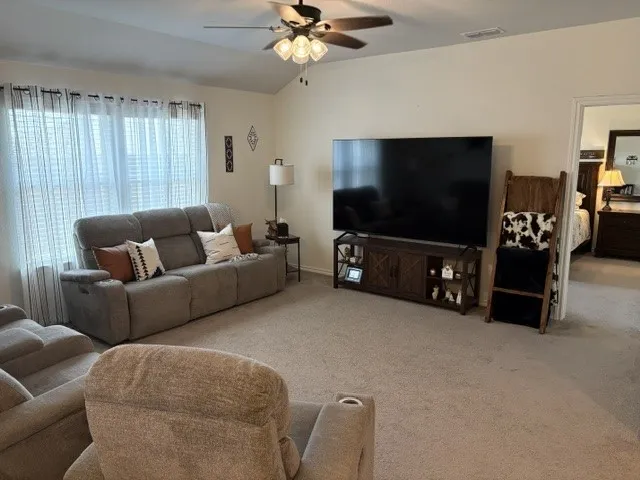 Single Family Residence For Sale in Denton County , 701 Emmons Creek Street, Justin, Texas 76247, 4 Bedroom, 2 Bathroom, 2 Garage spaces, 1,728 Sqft, built in 2023, mls#21361311, Real Estate Agent in Justin, Homes For Sale in Denton county, Homes For Sale in Justin, Realtor in Justin Texas, Real Estate Brokerage Independent Realty Texas, Luminita Cordes Realtor