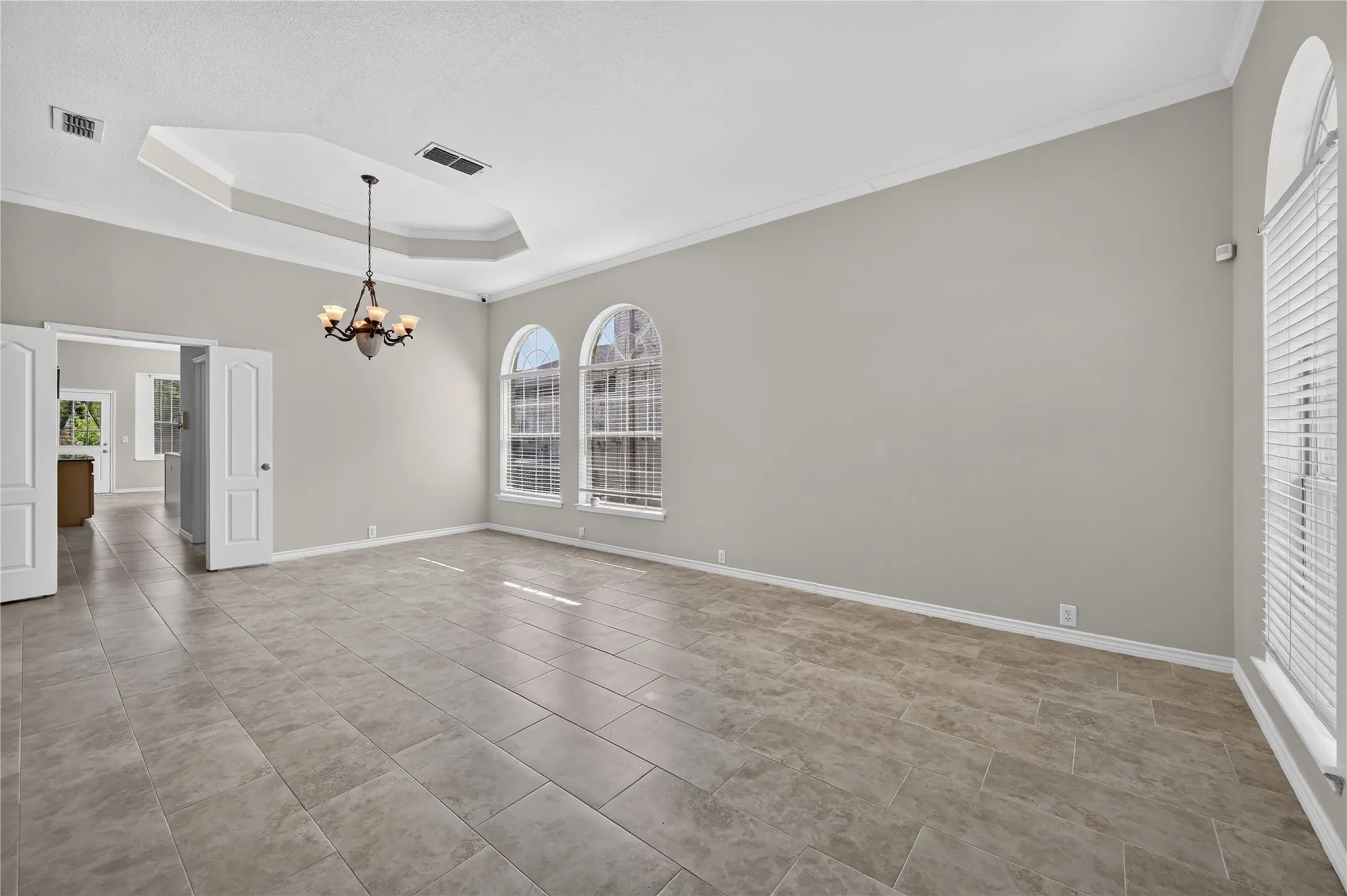 Single Family Residence For Rent in Dallas County , 423 Halifax Drive, Coppell, Texas 75019, 3 Bedroom, 2 Bathroom, 2 Garage spaces, 2,350 Sqft, built in 1993, mls#21361402, Real Estate Agent in Coppell, Homes For Rent in Dallas county, Homes For Rent in Coppell, Realtor in Coppell Texas, Real Estate Brokerage Independent Realty Texas, Luminita Cordes Realtor