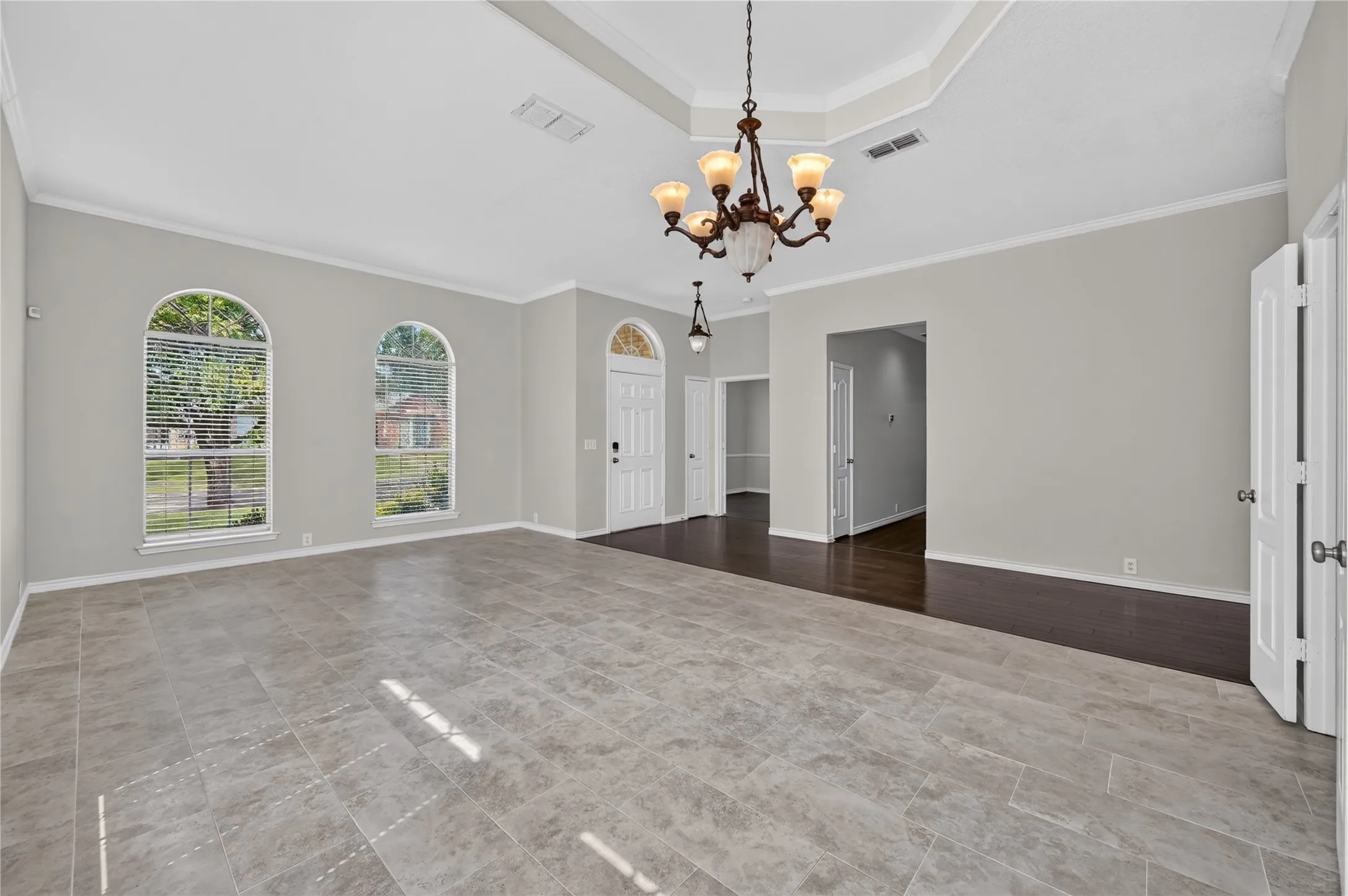 Single Family Residence For Rent in Dallas County , 423 Halifax Drive, Coppell, Texas 75019, 3 Bedroom, 2 Bathroom, 2 Garage spaces, 2,350 Sqft, built in 1993, mls#21361402, Real Estate Agent in Coppell, Homes For Rent in Dallas county, Homes For Rent in Coppell, Realtor in Coppell Texas, Real Estate Brokerage Independent Realty Texas, Luminita Cordes Realtor