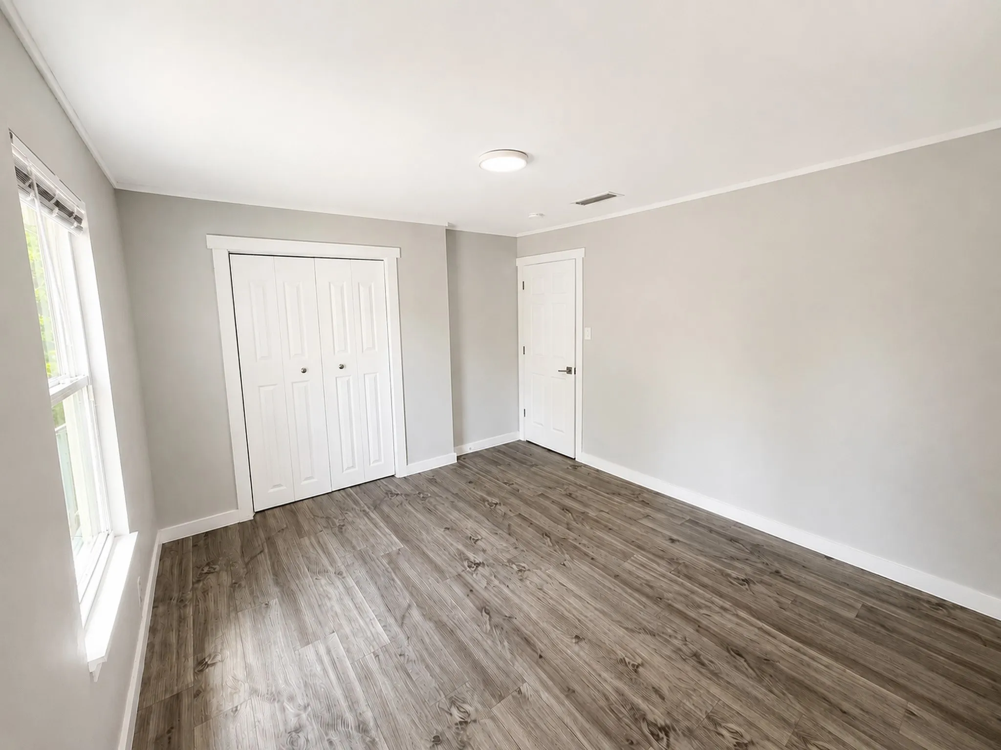 Single Family Residence For Sale in Collin County , 903 Moore Street, Mc Kinney, Texas 75069, 3 Bedroom, 1 Bathroom, 1 Garage spaces, 968 Sqft, built in 1962, mls#21361360, Real Estate Agent in Mc Kinney, Homes For Sale in Collin county, Homes For Sale in Mc Kinney, Realtor in Mc Kinney Texas, Real Estate Brokerage Independent Realty Texas, Luminita Cordes Realtor