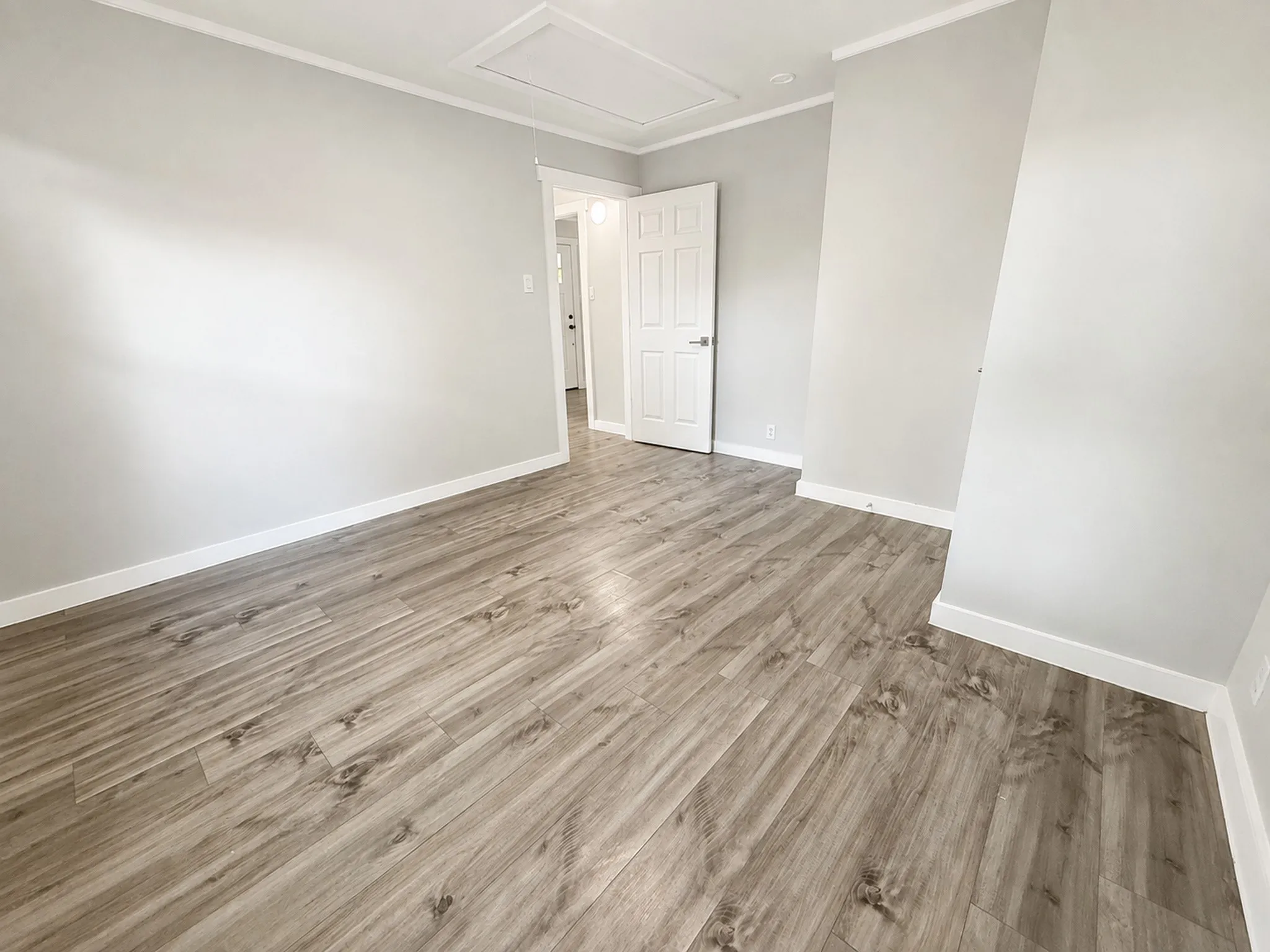 Single Family Residence For Sale in Collin County , 903 Moore Street, Mc Kinney, Texas 75069, 3 Bedroom, 1 Bathroom, 1 Garage spaces, 968 Sqft, built in 1962, mls#21361360, Real Estate Agent in Mc Kinney, Homes For Sale in Collin county, Homes For Sale in Mc Kinney, Realtor in Mc Kinney Texas, Real Estate Brokerage Independent Realty Texas, Luminita Cordes Realtor