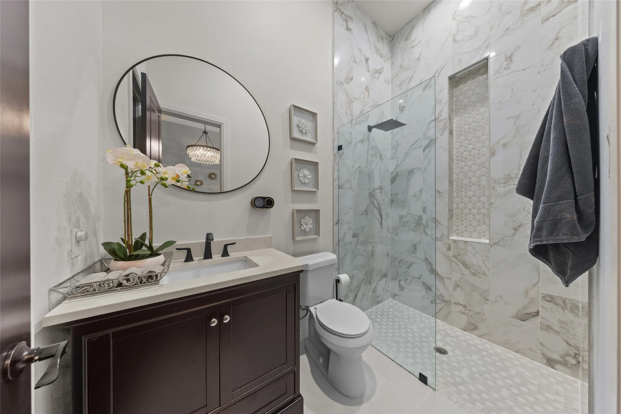 Single Family Residence For Sale in Dallas County , 2621 Whispering Oaks Cove, Cedar Hill, Texas 75104, 5 Bedroom, 6 Bathroom, 4 Garage spaces, 6,163 Sqft, built in 2024, mls#21361395, Real Estate Agent in Cedar Hill, Homes For Sale in Dallas county, Homes For Sale in Cedar Hill, Realtor in Cedar Hill Texas, Real Estate Brokerage Independent Realty Texas, Luminita Cordes Realtor