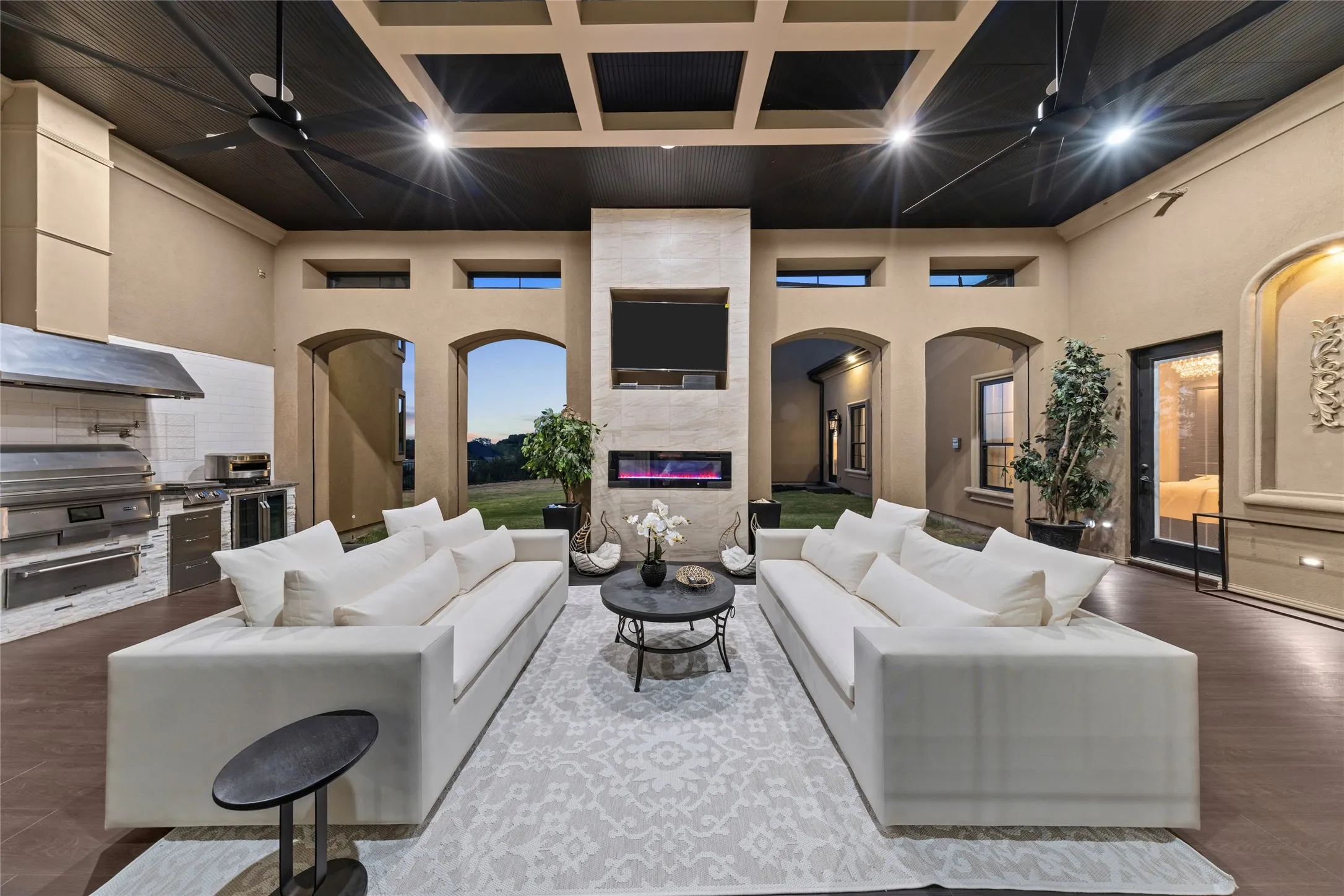 Single Family Residence For Sale in Dallas County , 2621 Whispering Oaks Cove, Cedar Hill, Texas 75104, 5 Bedroom, 6 Bathroom, 4 Garage spaces, 6,163 Sqft, built in 2024, mls#21361395, Real Estate Agent in Cedar Hill, Homes For Sale in Dallas county, Homes For Sale in Cedar Hill, Realtor in Cedar Hill Texas, Real Estate Brokerage Independent Realty Texas, Luminita Cordes Realtor