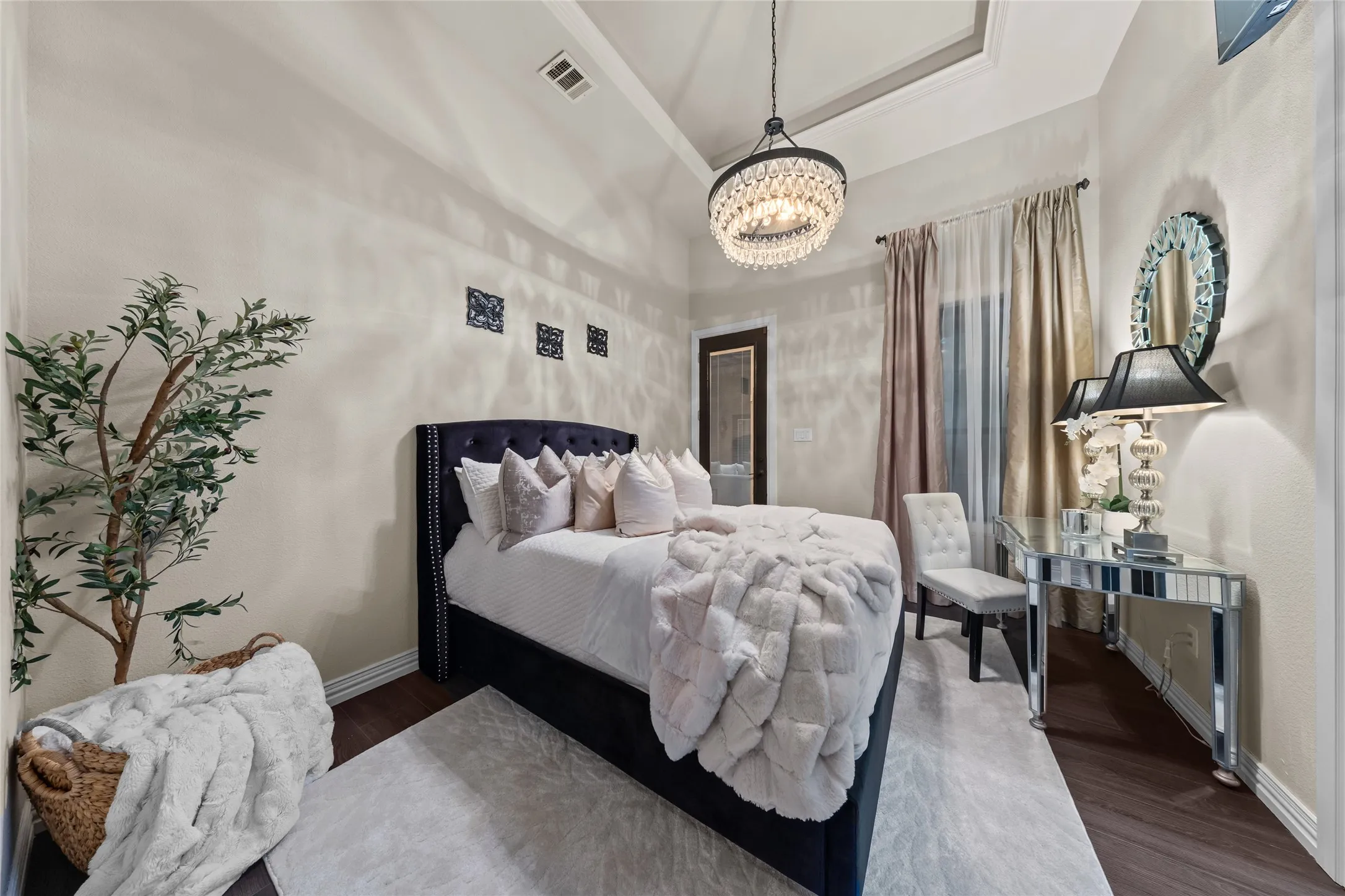 Single Family Residence For Sale in Dallas County , 2621 Whispering Oaks Cove, Cedar Hill, Texas 75104, 5 Bedroom, 6 Bathroom, 4 Garage spaces, 6,163 Sqft, built in 2024, mls#21361395, Real Estate Agent in Cedar Hill, Homes For Sale in Dallas county, Homes For Sale in Cedar Hill, Realtor in Cedar Hill Texas, Real Estate Brokerage Independent Realty Texas, Luminita Cordes Realtor