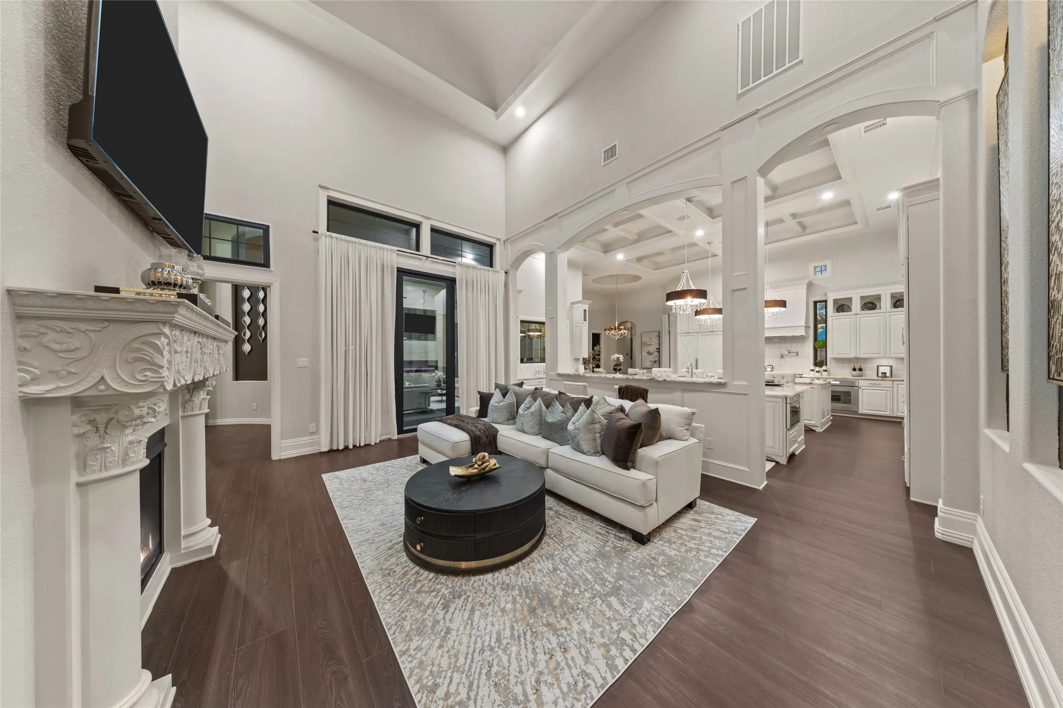 Single Family Residence For Sale in Dallas County , 2621 Whispering Oaks Cove, Cedar Hill, Texas 75104, 5 Bedroom, 6 Bathroom, 4 Garage spaces, 6,163 Sqft, built in 2024, mls#21361395, Real Estate Agent in Cedar Hill, Homes For Sale in Dallas county, Homes For Sale in Cedar Hill, Realtor in Cedar Hill Texas, Real Estate Brokerage Independent Realty Texas, Luminita Cordes Realtor