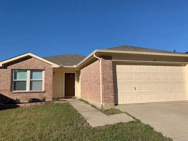 Single Family Residence For Rent in Denton County , 1437 Thornhill Lane, Little Elm, Texas 75068, 3 Bedroom, 2 Bathroom, 2 Garage spaces, 1,268 Sqft, built in 2002, mls#21361445, Real Estate Agent in Little Elm, Homes For Rent in Denton county, Homes For Rent in Little Elm, Realtor in Little Elm Texas, Real Estate Brokerage Independent Realty Texas, Luminita Cordes Realtor