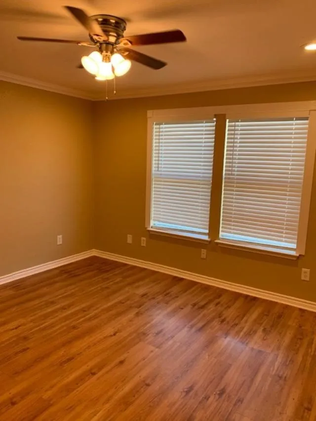 Single Family Residence For Rent in Denton County , 1437 Thornhill Lane, Little Elm, Texas 75068, 3 Bedroom, 2 Bathroom, 2 Garage spaces, 1,268 Sqft, built in 2002, mls#21361445, Real Estate Agent in Little Elm, Homes For Rent in Denton county, Homes For Rent in Little Elm, Realtor in Little Elm Texas, Real Estate Brokerage Independent Realty Texas, Luminita Cordes Realtor