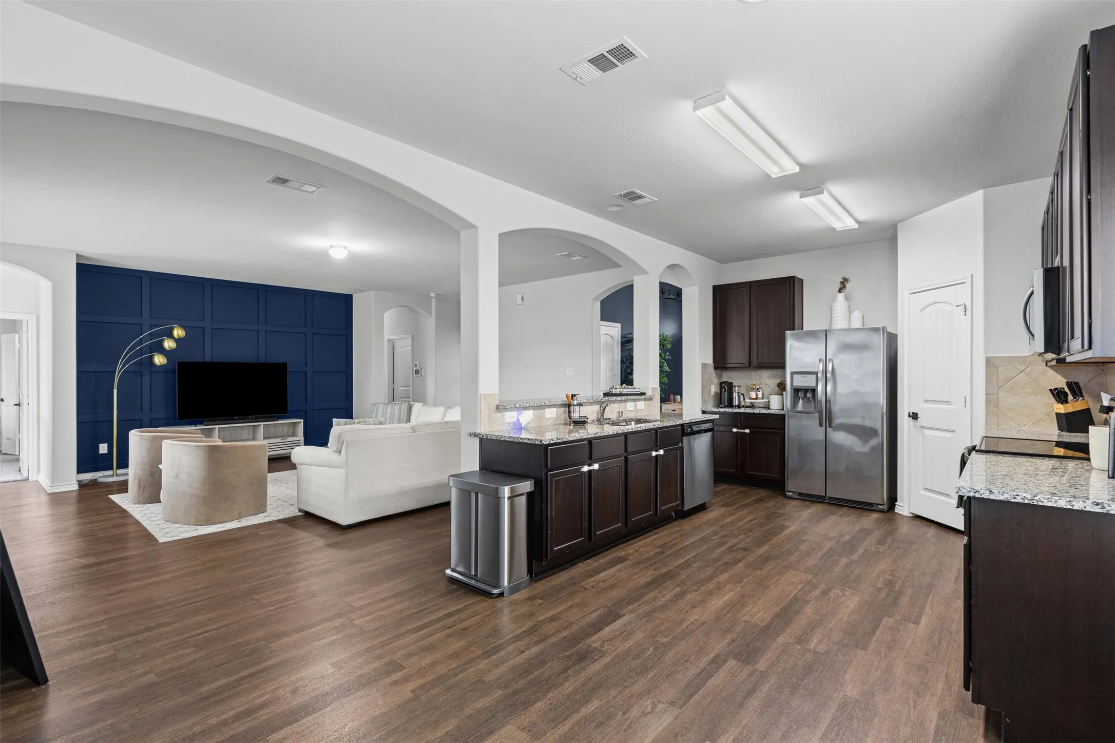 Single Family Residence For Sale in Dallas County , 2038 Buttonwood Street, Lancaster, Texas 75146, 3 Bedroom, 2 Bathroom, 2 Garage spaces, 1,882 Sqft, built in 2020, mls#21361385, Real Estate Agent in Lancaster, Homes For Sale in Dallas county, Homes For Sale in Lancaster, Realtor in Lancaster Texas, Real Estate Brokerage Independent Realty Texas, Luminita Cordes Realtor