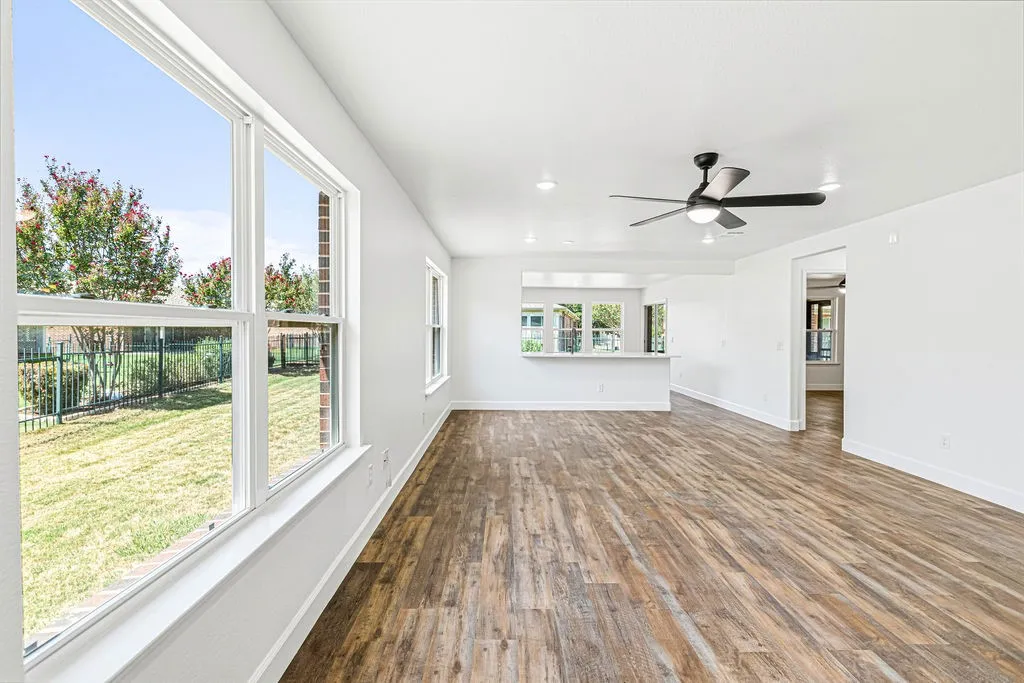 Single Family Residence For Sale in Denton County , 7737 Longaberger Drive, Frisco, Texas 75036, 2 Bedroom, 2 Bathroom, 2 Garage spaces, 1,533 Sqft, built in 2008, mls#21360662, Real Estate Agent in Frisco, Homes For Sale in Denton county, Homes For Sale in Frisco, Realtor in Frisco Texas, Real Estate Brokerage Independent Realty Texas, Luminita Cordes Realtor