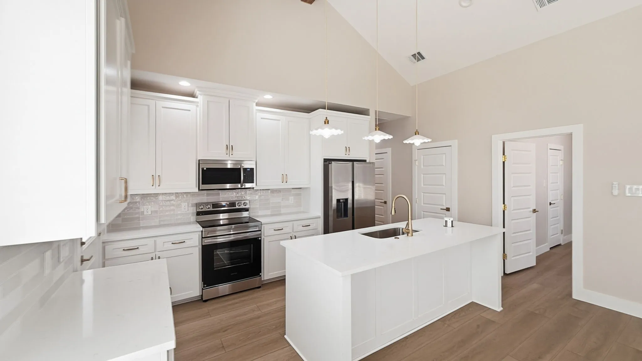 Look at all those cabinets!