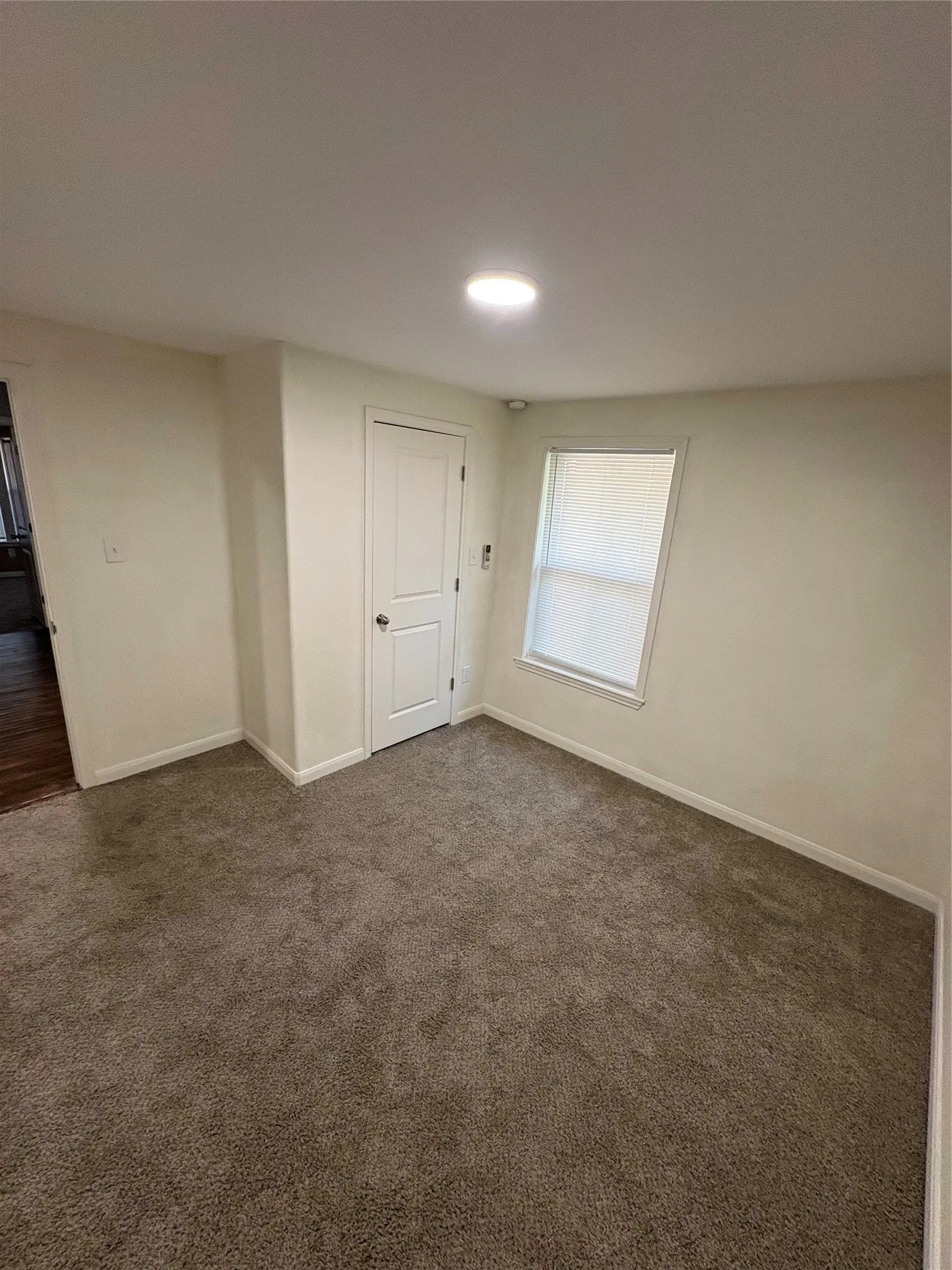 Single Family Residence For Rent in Tarrant County , 408 S 2nd Avenue, Mansfield, Texas 76063, 3 Bedroom, 2 Bathroom, Garage spaces, 1,116 Sqft, built in 1950, mls#21361463, Real Estate Agent in Mansfield, Homes For Rent in Tarrant county, Homes For Rent in Mansfield, Realtor in Mansfield Texas, Real Estate Brokerage Independent Realty Texas, Luminita Cordes Realtor