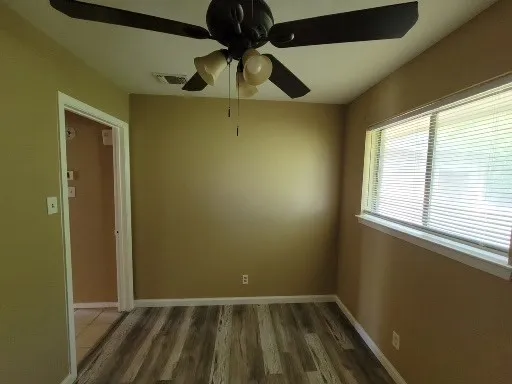 Duplex For Rent in Palo Pinto County , 80 Lori Drive A, Mineral Wells, Texas 76067, 2 Bedroom, 1 Bathroom, Garage spaces, 700 Sqft, built in 1981, mls#21361470, Real Estate Agent in Mineral Wells, Homes For Rent in Palo Pinto county, Homes For Rent in Mineral Wells, Realtor in Mineral Wells Texas, Real Estate Brokerage Independent Realty Texas, Luminita Cordes Realtor