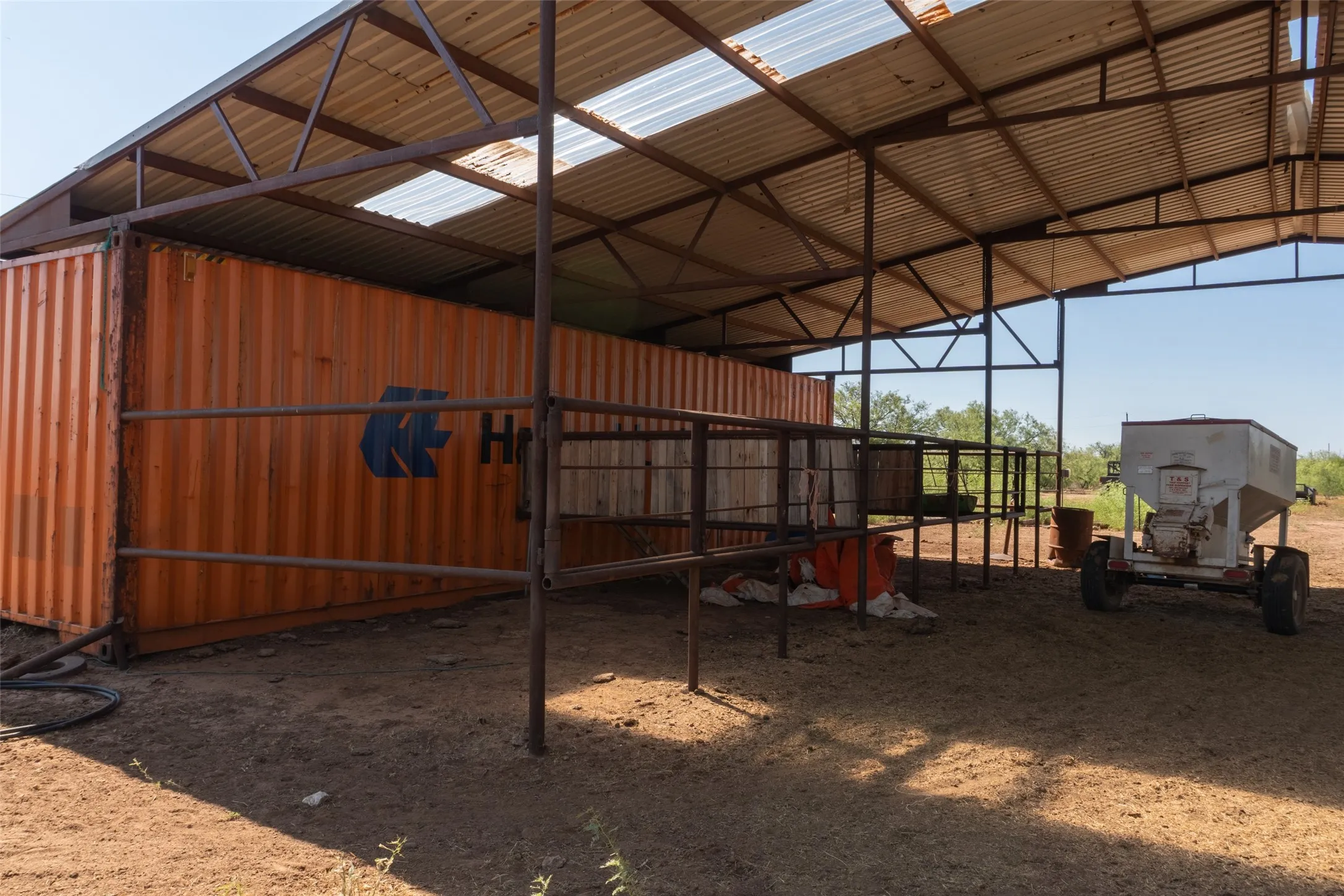 Ranch For Sale in Childress County , TBD County Road M, Childress, Texas 79201, 0, 0, Garage spaces, 0 Sqft, built in 0, mls#21361478, Real Estate Agent in Childress, Homes For Sale in Childress county, Homes For Sale in Childress, Realtor in Childress Texas, Real Estate Brokerage Independent Realty Texas, Luminita Cordes Realtor