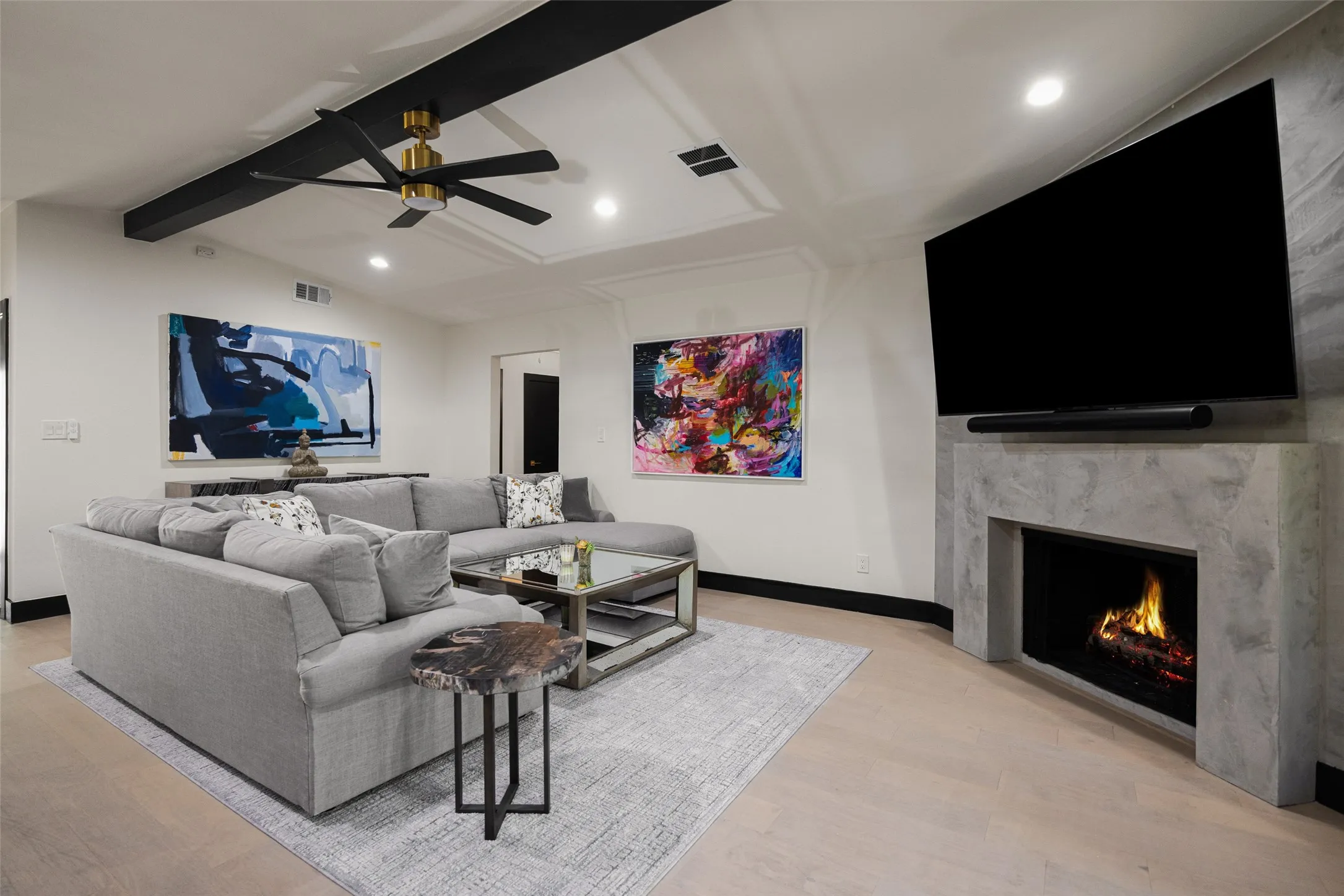 Single Family Residence For Sale in Dallas County , 7336 Lakehurst Avenue, Dallas, Texas 75230, 4 Bedroom, 4 Bathroom, 2 Garage spaces, 3,054 Sqft, built in 1968, mls#21342825, Real Estate Agent in Dallas, Homes For Sale in Dallas county, Homes For Sale in Dallas, Realtor in Dallas Texas, Real Estate Brokerage Independent Realty Texas, Luminita Cordes Realtor