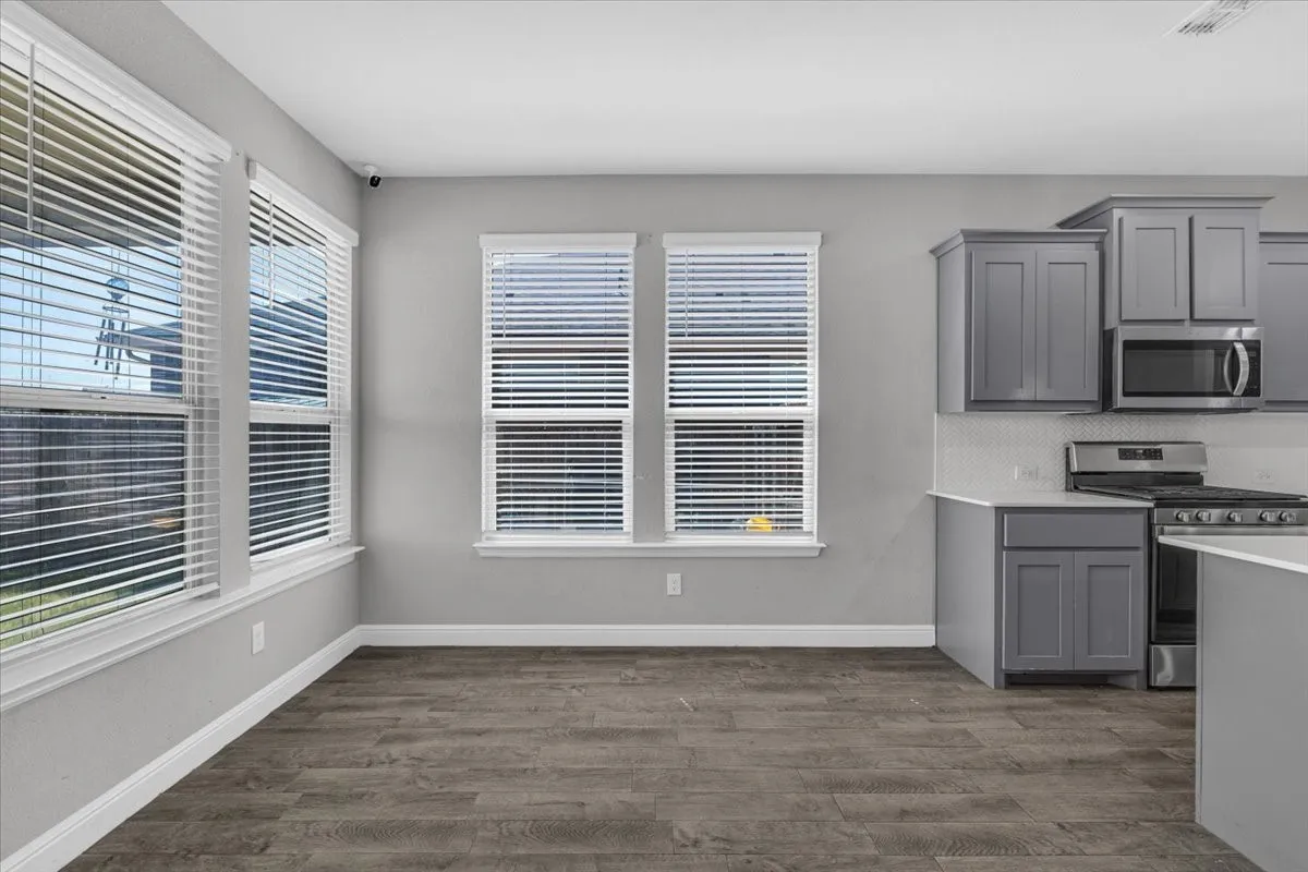 Single Family Residence For Sale in Johnson County , 1402 Pleasanton Road, Cleburne, Texas 76033, 4 Bedroom, 2 Bathroom, 2 Garage spaces, 1,816 Sqft, built in 2021, Price $299,000, mls#21361477, Real Estate Agent in Cleburne, Homes For Sale in Johnson county, Homes For Sale in Cleburne, Realtor in Cleburne Texas, Real Estate Brokerage Independent Realty Texas, Luminita Cordes Realtor