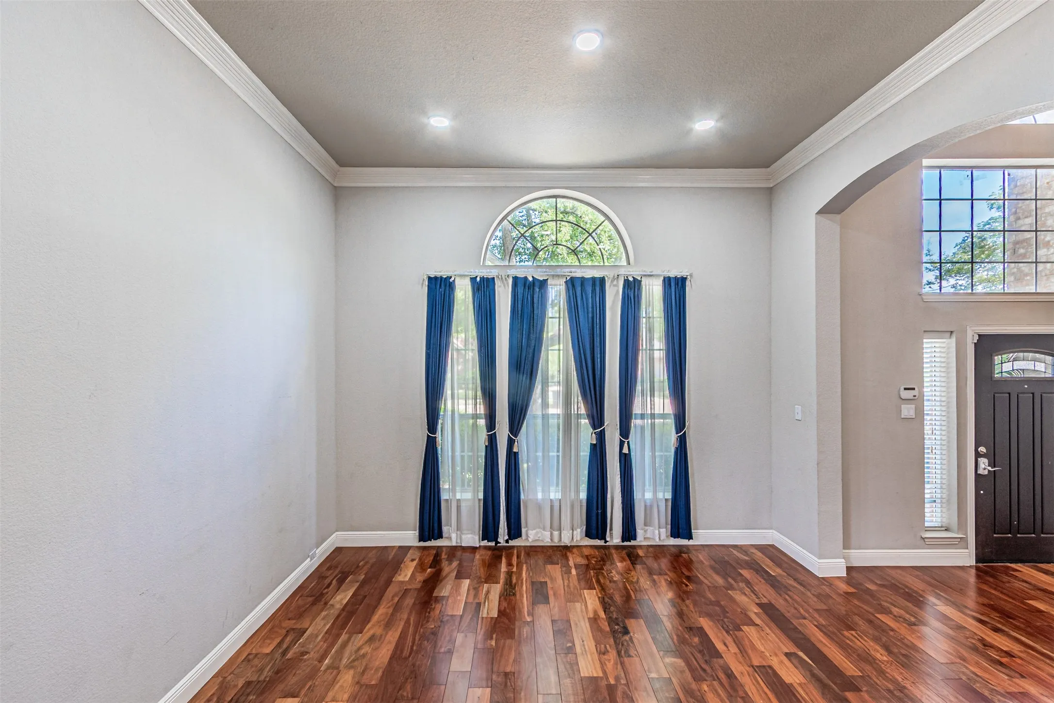 Single Family Residence For Rent in Dallas County , 1025 Basilwood Drive, Coppell, Texas 75019, 4 Bedroom, 4 Bathroom, 2 Garage spaces, 3,001 Sqft, built in 1995, mls#21361416, Real Estate Agent in Coppell, Homes For Rent in Dallas county, Homes For Rent in Coppell, Realtor in Coppell Texas, Real Estate Brokerage Independent Realty Texas, Luminita Cordes Realtor