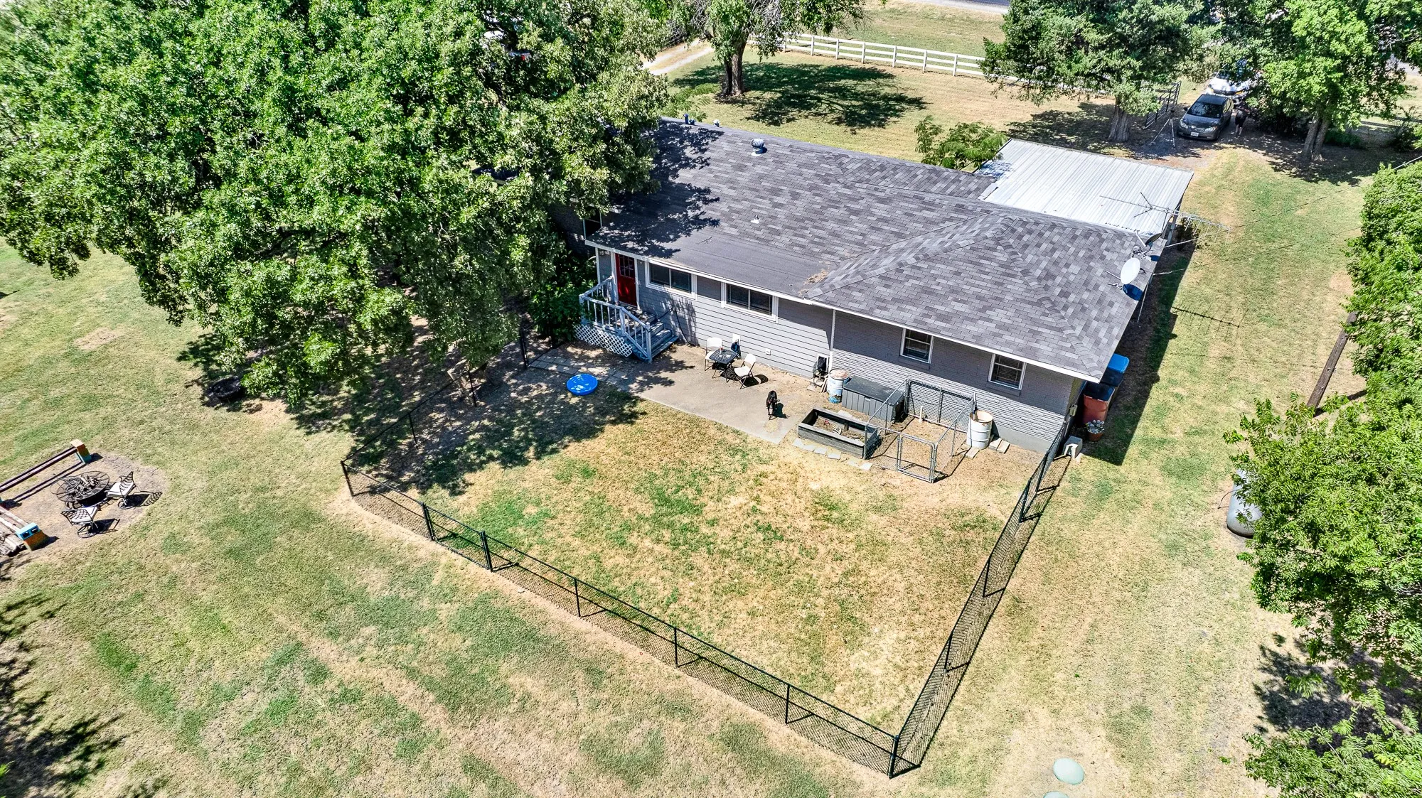Single Family Residence For Sale in Collin County , 2403 State Hwy 78 S, Farmersville, Texas 75442, 3 Bedroom, 2 Bathroom, Garage spaces, 1,920 Sqft, built in 1963, Price $750,000, mls#21329898, Real Estate Agent in Farmersville, Homes For Sale in Collin county, Homes For Sale in Farmersville, Realtor in Farmersville Texas, Real Estate Brokerage Independent Realty Texas, Luminita Cordes Realtor