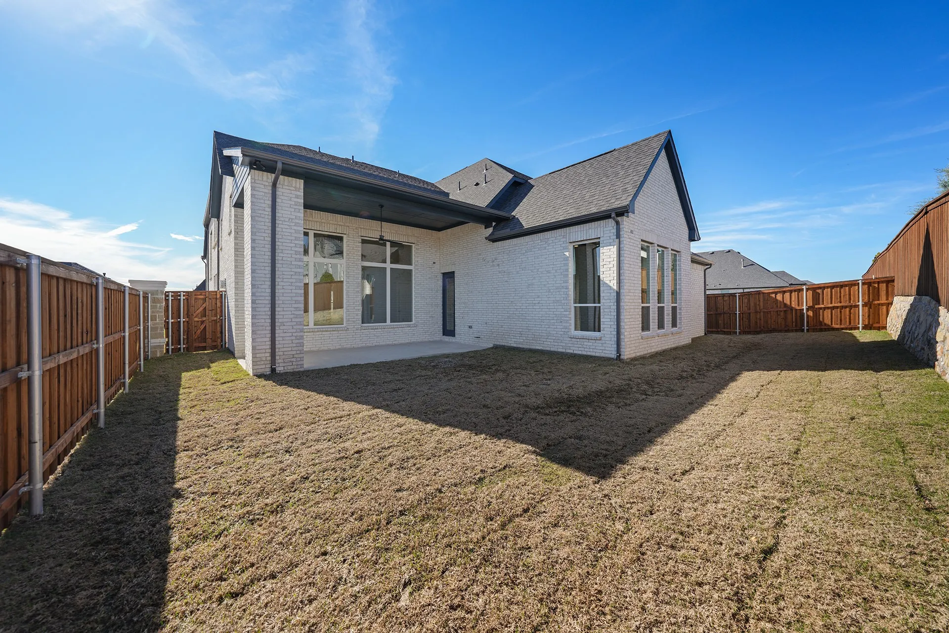 Single Family Residence For Sale in Rockwall County , 940 Shady Oaks Drive, Rockwall, Texas 75087, 5 Bedroom, 6 Bathroom, 3 Garage spaces, 4,589 Sqft, built in 2025, mls#21361511, Real Estate Agent in Rockwall, Homes For Sale in Rockwall county, Homes For Sale in Rockwall, Realtor in Rockwall Texas, Real Estate Brokerage Independent Realty Texas, Luminita Cordes Realtor