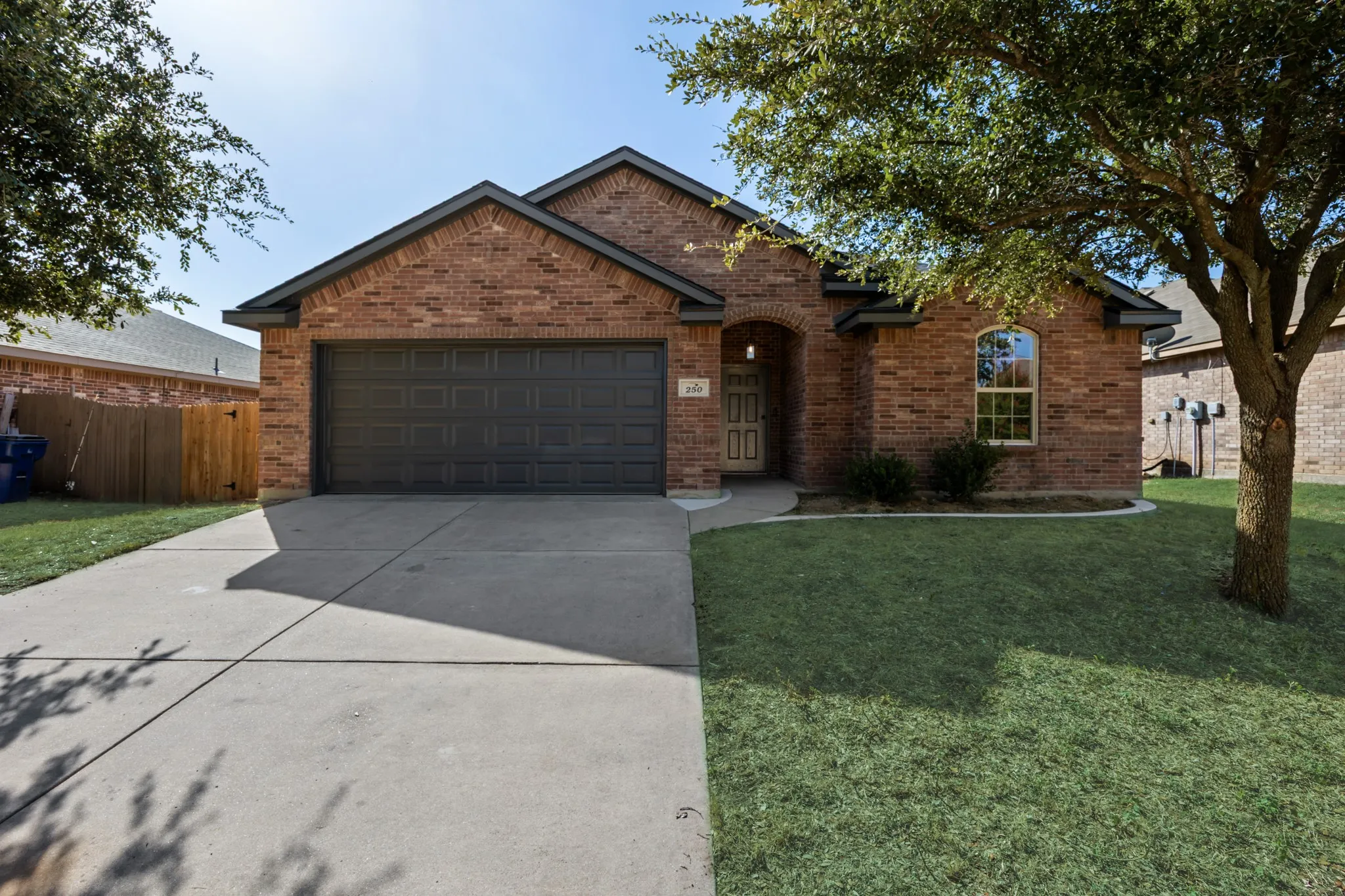 Single Family Residence For Sale in Tarrant County , 250 Kennedy Drive, Crowley, Texas 76036, 4 Bedroom, 2 Bathroom, 2 Garage spaces, 1,753 Sqft, built in 2010, mls#21361500, Real Estate Agent in Crowley, Homes For Sale in Tarrant county, Homes For Sale in Crowley, Realtor in Crowley Texas, Real Estate Brokerage Independent Realty Texas, Luminita Cordes Realtor