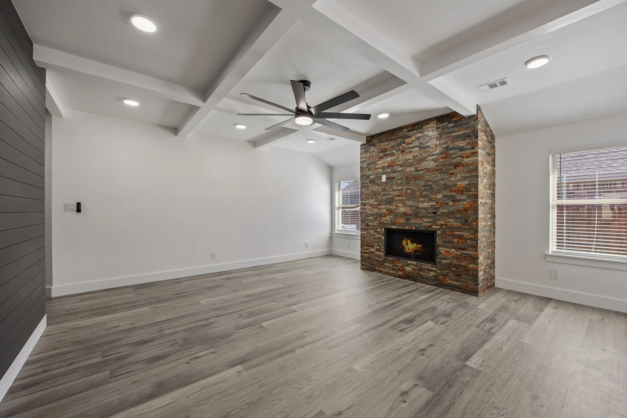 Single Family Residence For Sale in Tarrant County , 250 Kennedy Drive, Crowley, Texas 76036, 4 Bedroom, 2 Bathroom, 2 Garage spaces, 1,753 Sqft, built in 2010, mls#21361500, Real Estate Agent in Crowley, Homes For Sale in Tarrant county, Homes For Sale in Crowley, Realtor in Crowley Texas, Real Estate Brokerage Independent Realty Texas, Luminita Cordes Realtor