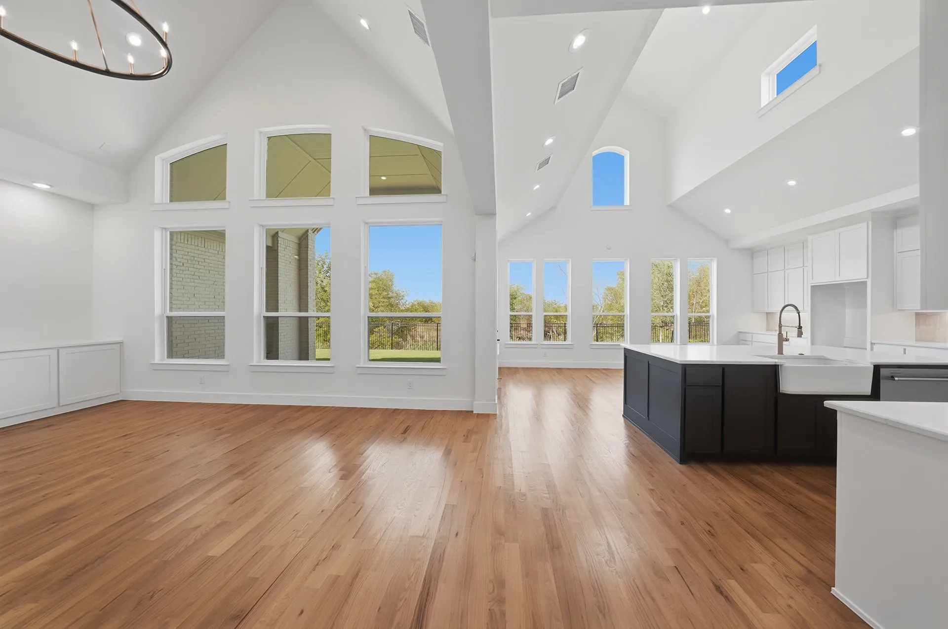 Single Family Residence For Sale in Collin County , 1005 Inwood Court, Celina, Texas 75009, 5 Bedroom, 6 Bathroom, 3 Garage spaces, 4,814 Sqft, built in 2025, mls#21361516, Real Estate Agent in Celina, Homes For Sale in Collin county, Homes For Sale in Celina, Realtor in Celina Texas, Real Estate Brokerage Independent Realty Texas, Luminita Cordes Realtor