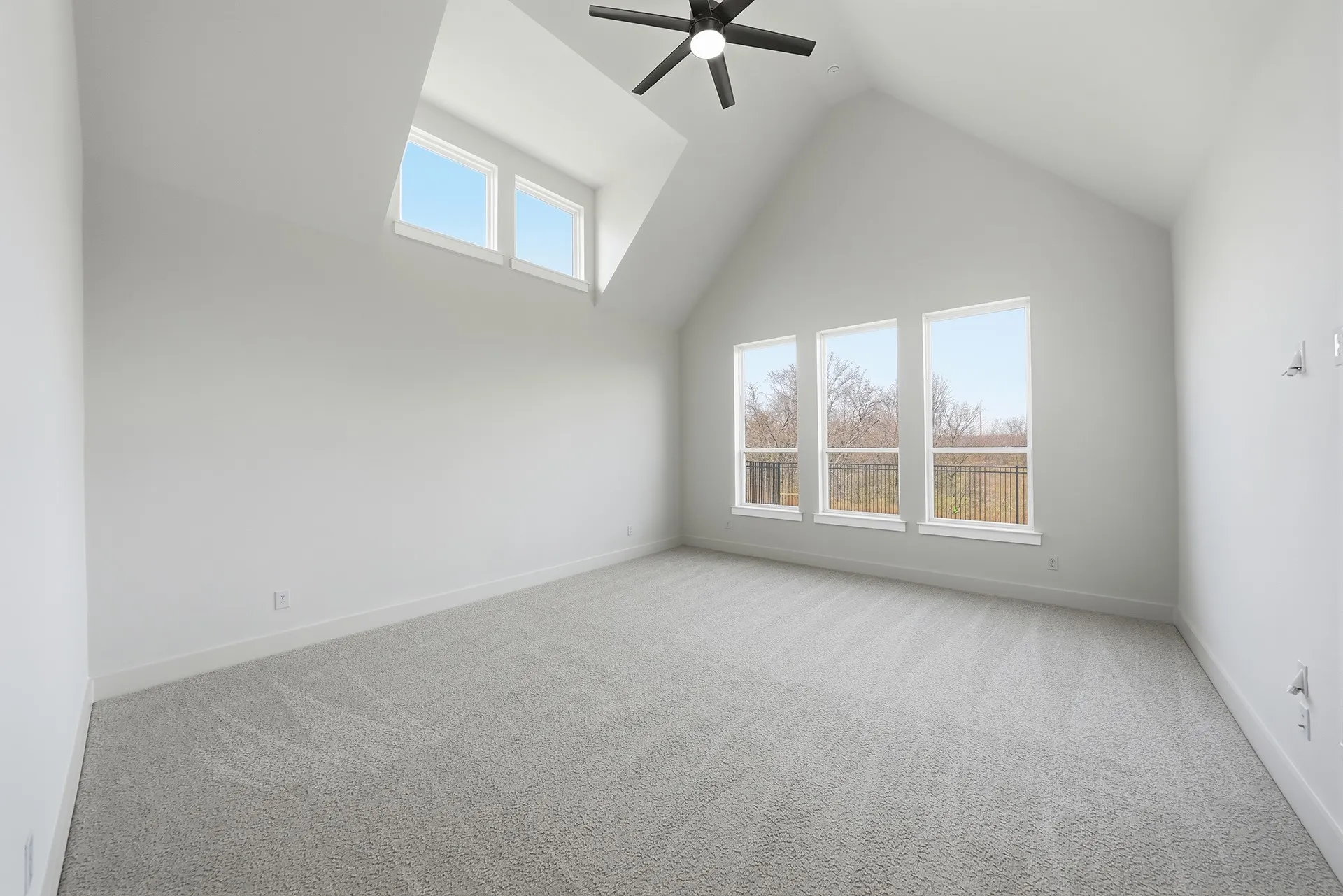 Single Family Residence For Sale in Collin County , 1005 Inwood Court, Celina, Texas 75009, 5 Bedroom, 6 Bathroom, 3 Garage spaces, 4,814 Sqft, built in 2025, mls#21361516, Real Estate Agent in Celina, Homes For Sale in Collin county, Homes For Sale in Celina, Realtor in Celina Texas, Real Estate Brokerage Independent Realty Texas, Luminita Cordes Realtor