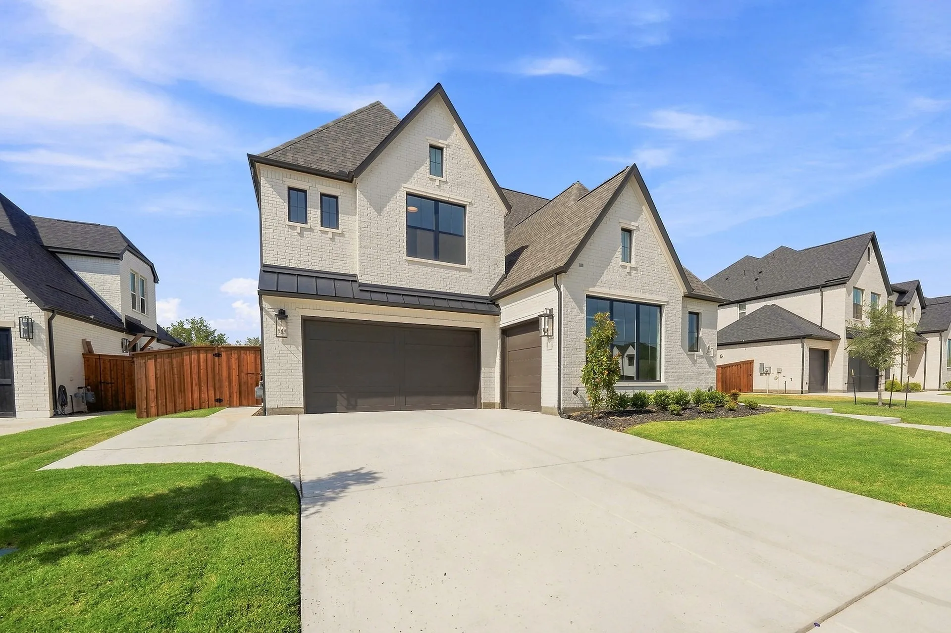 Single Family Residence For Sale in Collin County , 1005 Inwood Court, Celina, Texas 75009, 5 Bedroom, 6 Bathroom, 3 Garage spaces, 4,814 Sqft, built in 2025, mls#21361516, Real Estate Agent in Celina, Homes For Sale in Collin county, Homes For Sale in Celina, Realtor in Celina Texas, Real Estate Brokerage Independent Realty Texas, Luminita Cordes Realtor