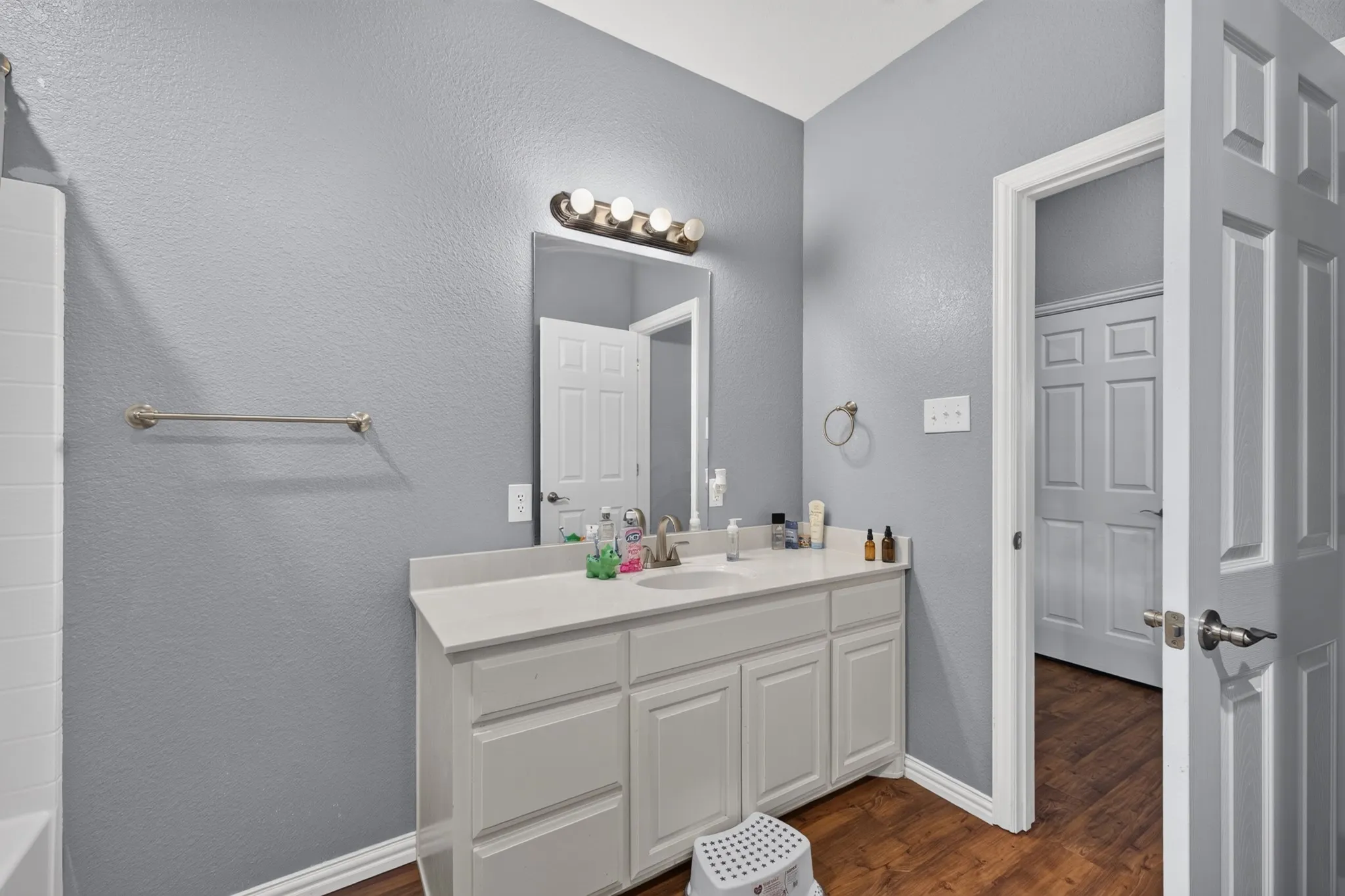 Single Family Residence For Sale in Taylor County , 1806 S 5th, Merkel, Texas 79536, 2 Bedroom, 2 Bathroom, Garage spaces, 1,248 Sqft, built in 2016, mls#21349383, Real Estate Agent in Merkel, Homes For Sale in Taylor county, Homes For Sale in Merkel, Realtor in Merkel Texas, Real Estate Brokerage Independent Realty Texas, Luminita Cordes Realtor