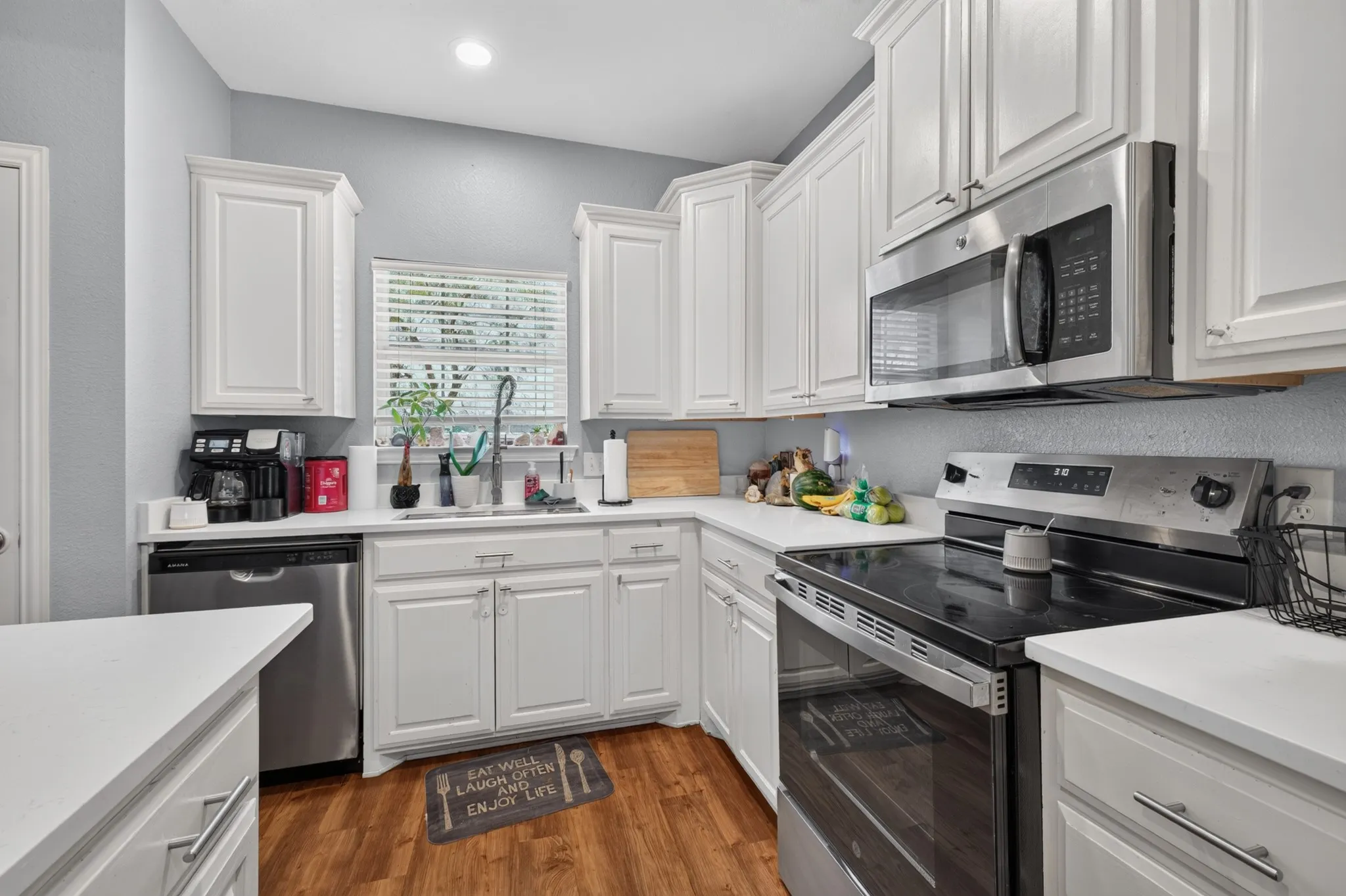 Single Family Residence For Sale in Taylor County , 1806 S 5th, Merkel, Texas 79536, 2 Bedroom, 2 Bathroom, Garage spaces, 1,248 Sqft, built in 2016, mls#21349383, Real Estate Agent in Merkel, Homes For Sale in Taylor county, Homes For Sale in Merkel, Realtor in Merkel Texas, Real Estate Brokerage Independent Realty Texas, Luminita Cordes Realtor