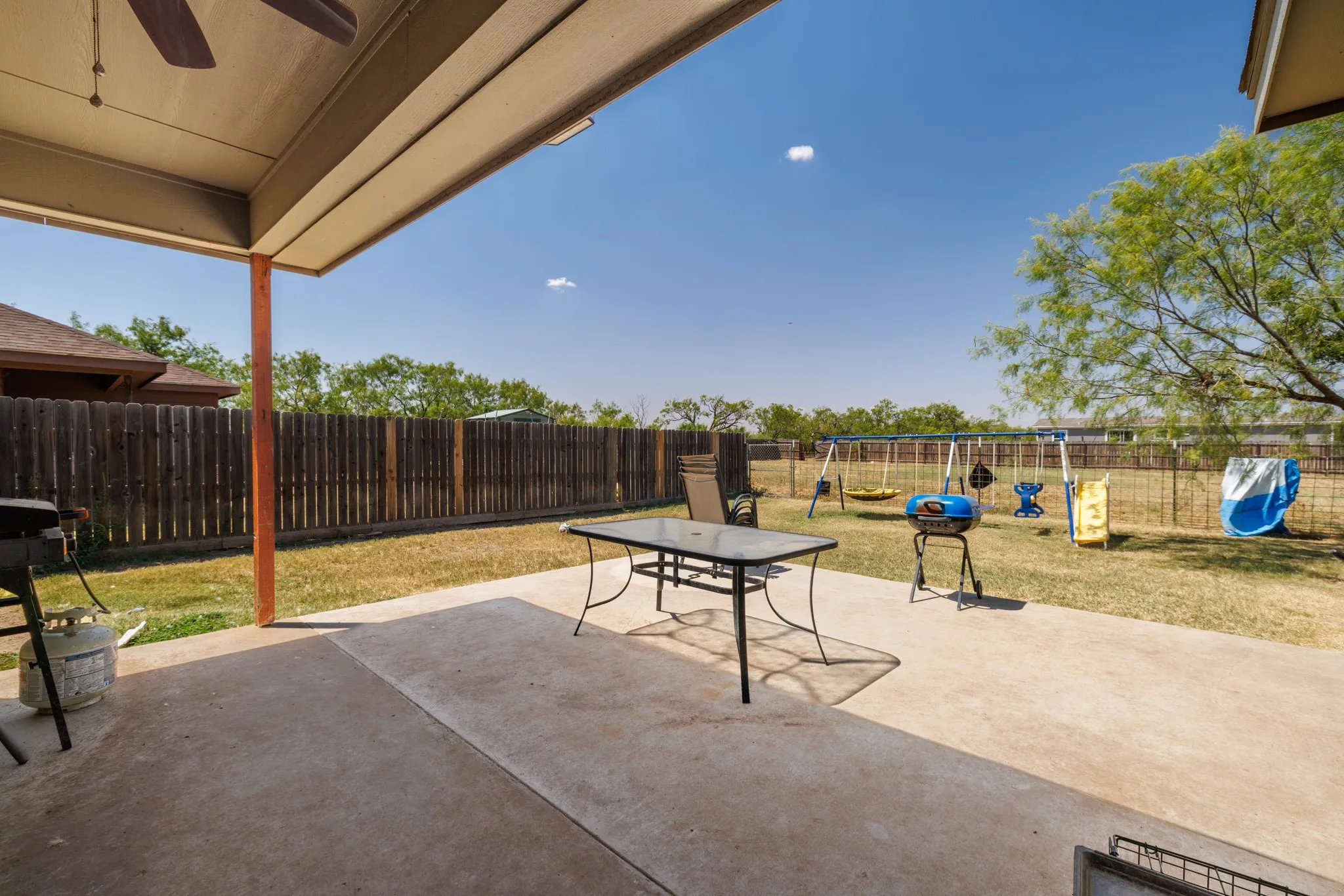 Single Family Residence For Sale in Taylor County , 1806 S 5th, Merkel, Texas 79536, 2 Bedroom, 2 Bathroom, Garage spaces, 1,248 Sqft, built in 2016, mls#21349383, Real Estate Agent in Merkel, Homes For Sale in Taylor county, Homes For Sale in Merkel, Realtor in Merkel Texas, Real Estate Brokerage Independent Realty Texas, Luminita Cordes Realtor