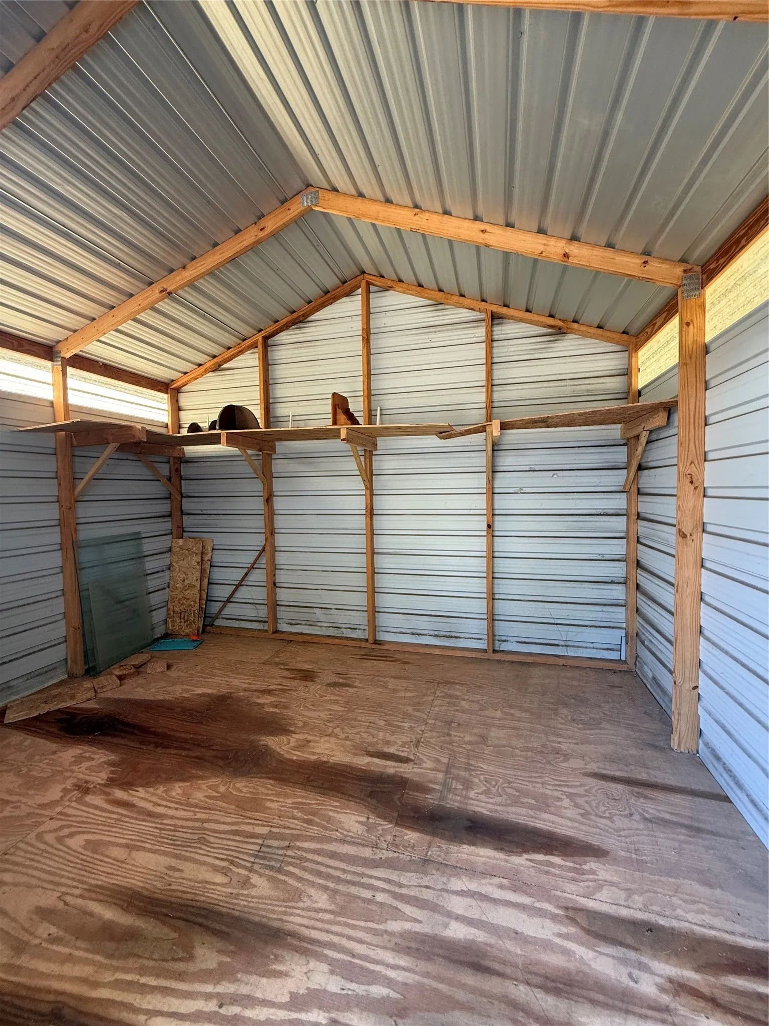 Manufactured Home For Sale in Eastland County , 1410 E Loop 254, Ranger, Texas 76470, 3 Bedroom, 2 Bathroom, Garage spaces, 1,080 Sqft, built in 1998, mls#21361059, Real Estate Agent in Ranger, Homes For Sale in Eastland county, Homes For Sale in Ranger, Realtor in Ranger Texas, Real Estate Brokerage Independent Realty Texas, Luminita Cordes Realtor