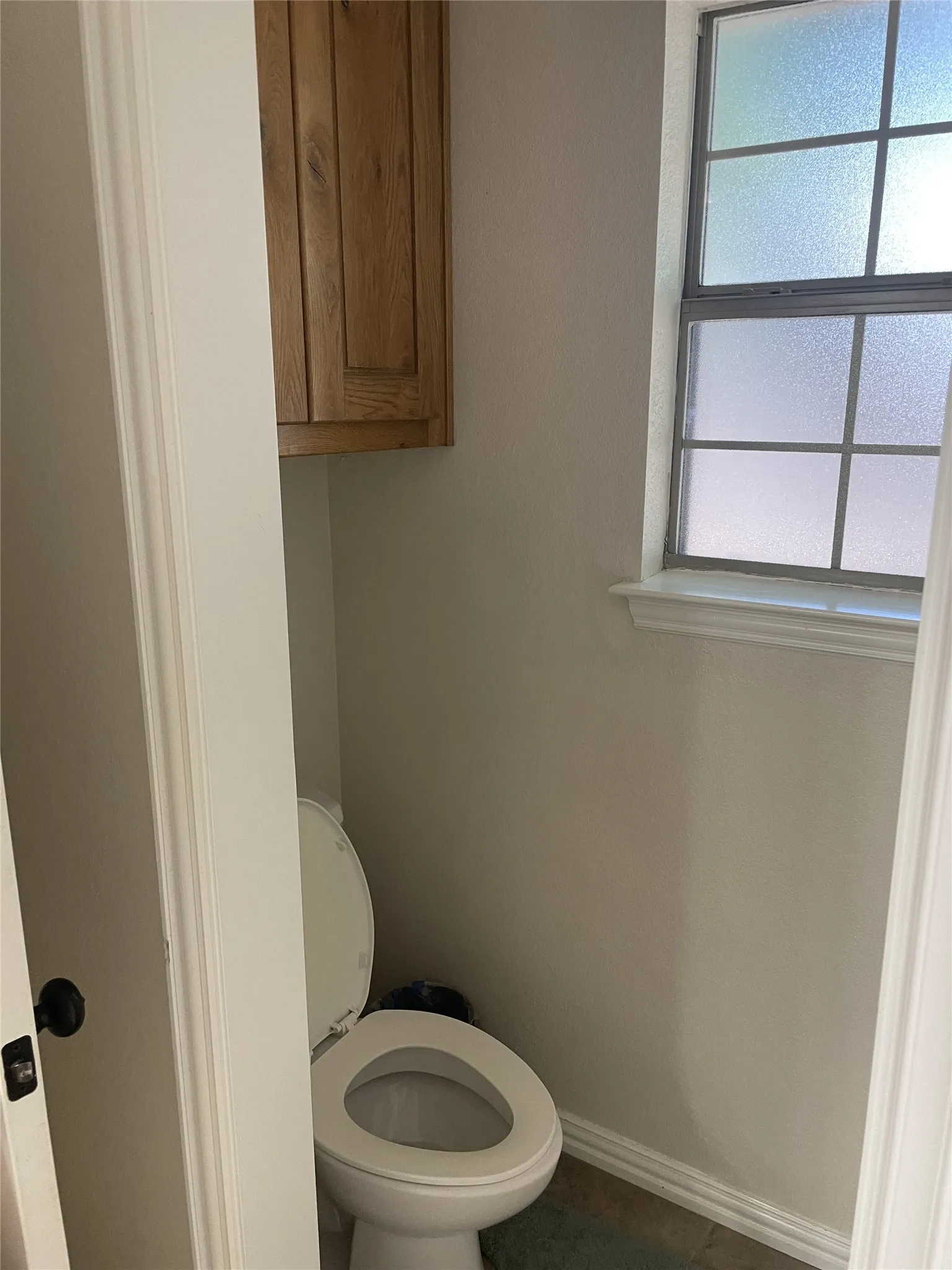 private commode primary bath