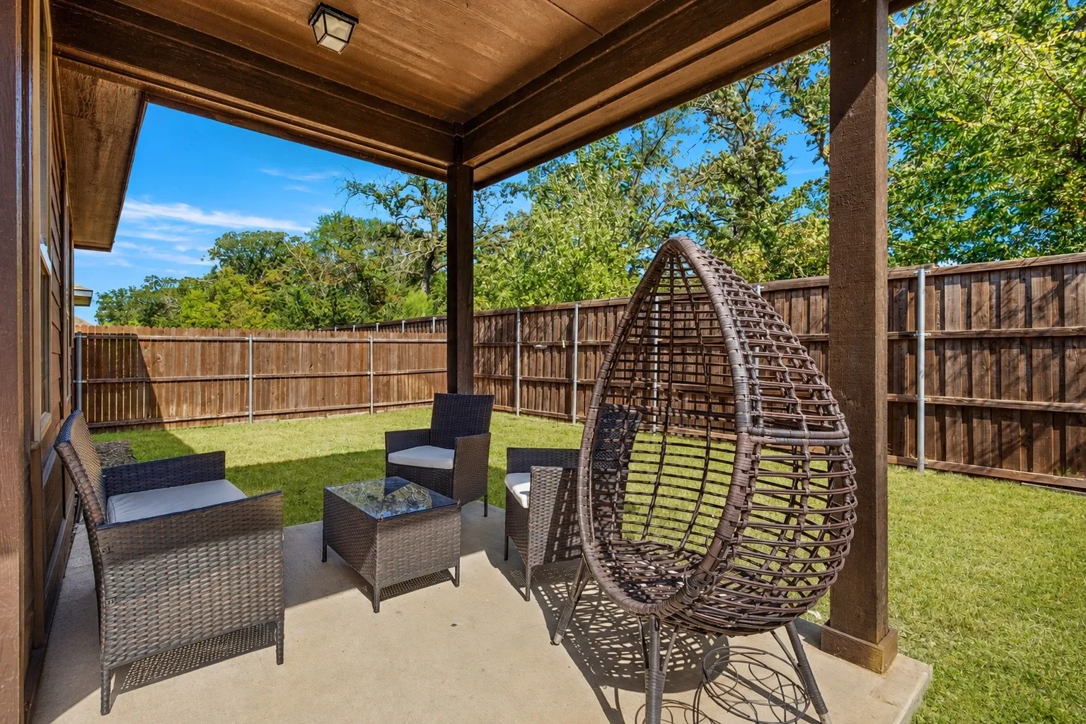 Covered Patio.