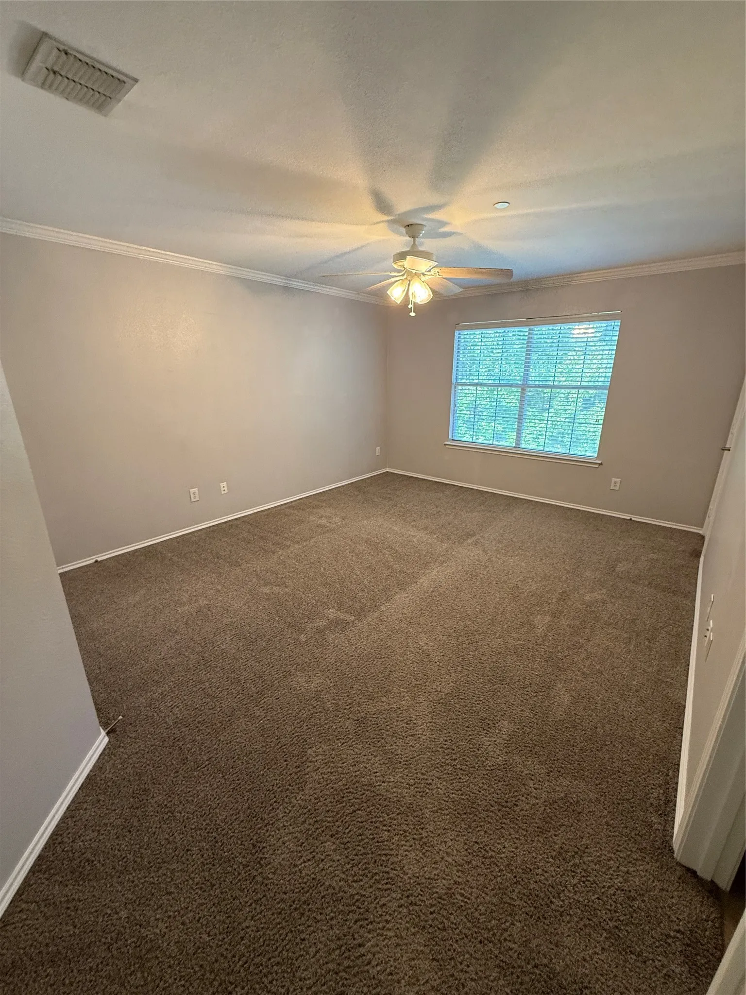 Townhouse For Rent in Collin County , 8508 Forest Highlands Drive, Plano, Texas 75024, 2 Bedroom, 3 Bathroom, 2 Garage spaces, 1,597 Sqft, built in 2004, mls#21361299, Real Estate Agent in Plano, Homes For Rent in Collin county, Homes For Rent in Plano, Realtor in Plano Texas, Real Estate Brokerage Independent Realty Texas, Luminita Cordes Realtor