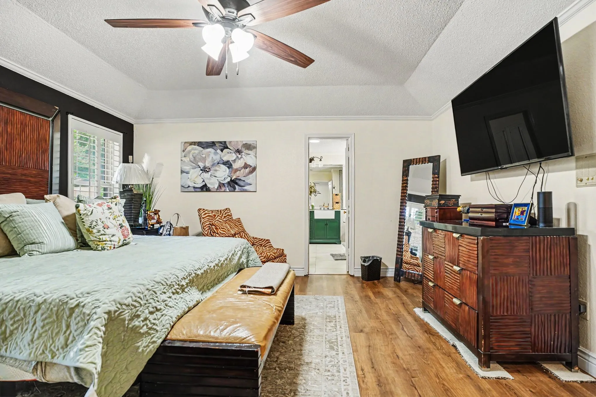 Single Family Residence For Sale in Dallas County , 1349 Mantlebrook Drive, De Soto, Texas 75115, 5 Bedroom, 3 Bathroom, 3 Garage spaces, 3,290 Sqft, built in 1984, mls#21359372, Real Estate Agent in De Soto, Homes For Sale in Dallas county, Homes For Sale in De Soto, Realtor in De Soto Texas, Real Estate Brokerage Independent Realty Texas, Luminita Cordes Realtor