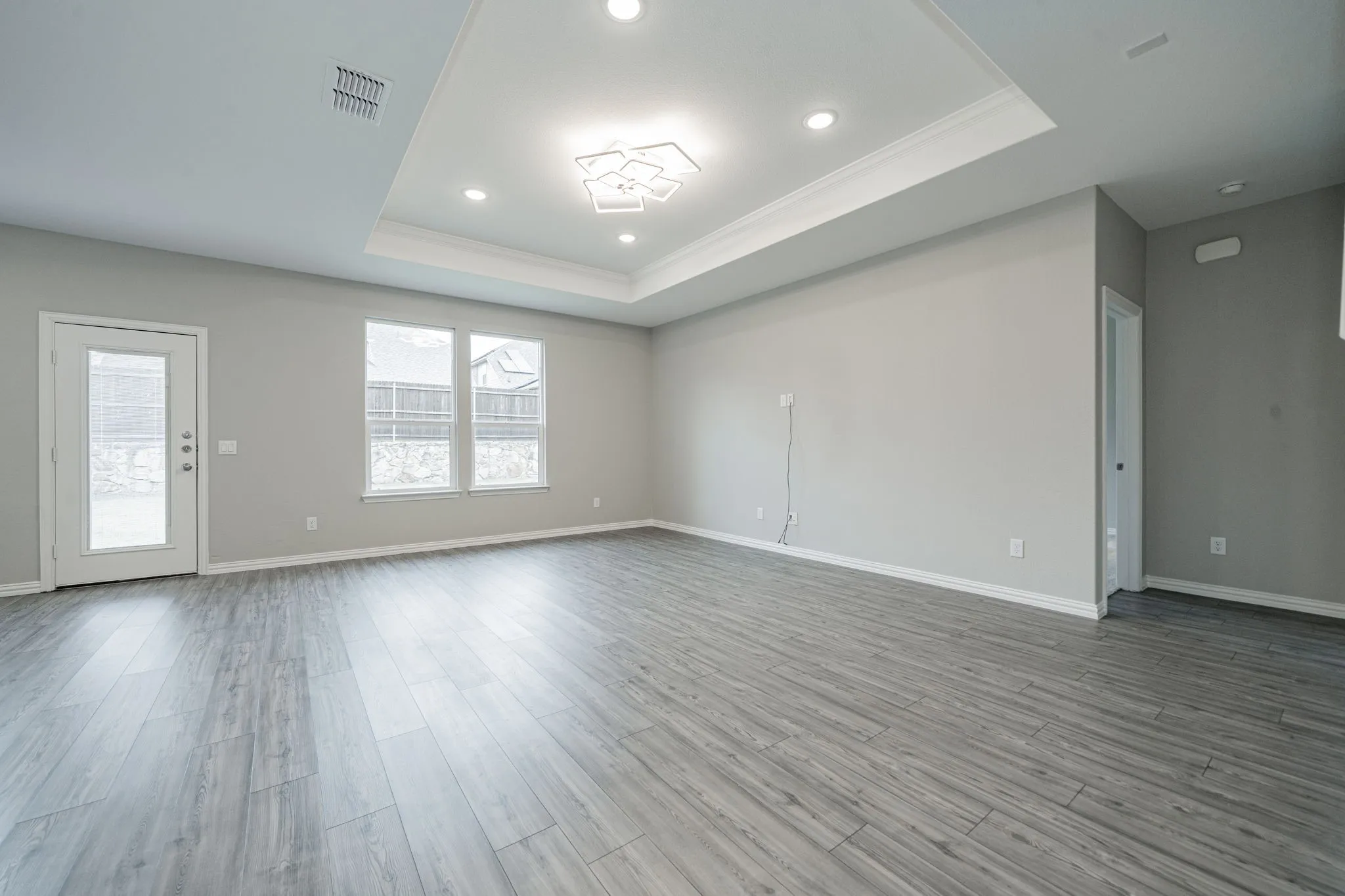 Single Family Residence For Sale in Rockwall County , 427 Holt Lane, Fate, Texas 75087, 4 Bedroom, 3 Bathroom, 2 Garage spaces, 3,058 Sqft, built in 2021, mls#21361502, Real Estate Agent in Fate, Homes For Sale in Rockwall county, Homes For Sale in Fate, Realtor in Fate Texas, Real Estate Brokerage Independent Realty Texas, Luminita Cordes Realtor