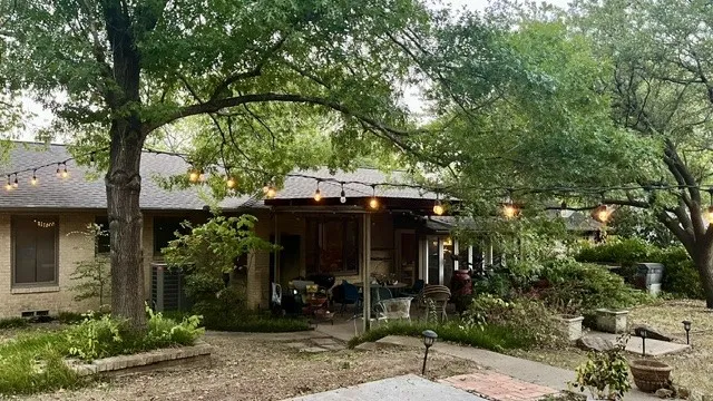 Single Family Residence For Sale in Dallas County , 1058 N Buckner Boulevard, Dallas, Texas 75218, 3 Bedroom, 2 Bathroom, Garage spaces, 2,401 Sqft, built in 1952, mls#21361369, Real Estate Agent in Dallas, Homes For Sale in Dallas county, Homes For Sale in Dallas, Realtor in Dallas Texas, Real Estate Brokerage Independent Realty Texas, Luminita Cordes Realtor