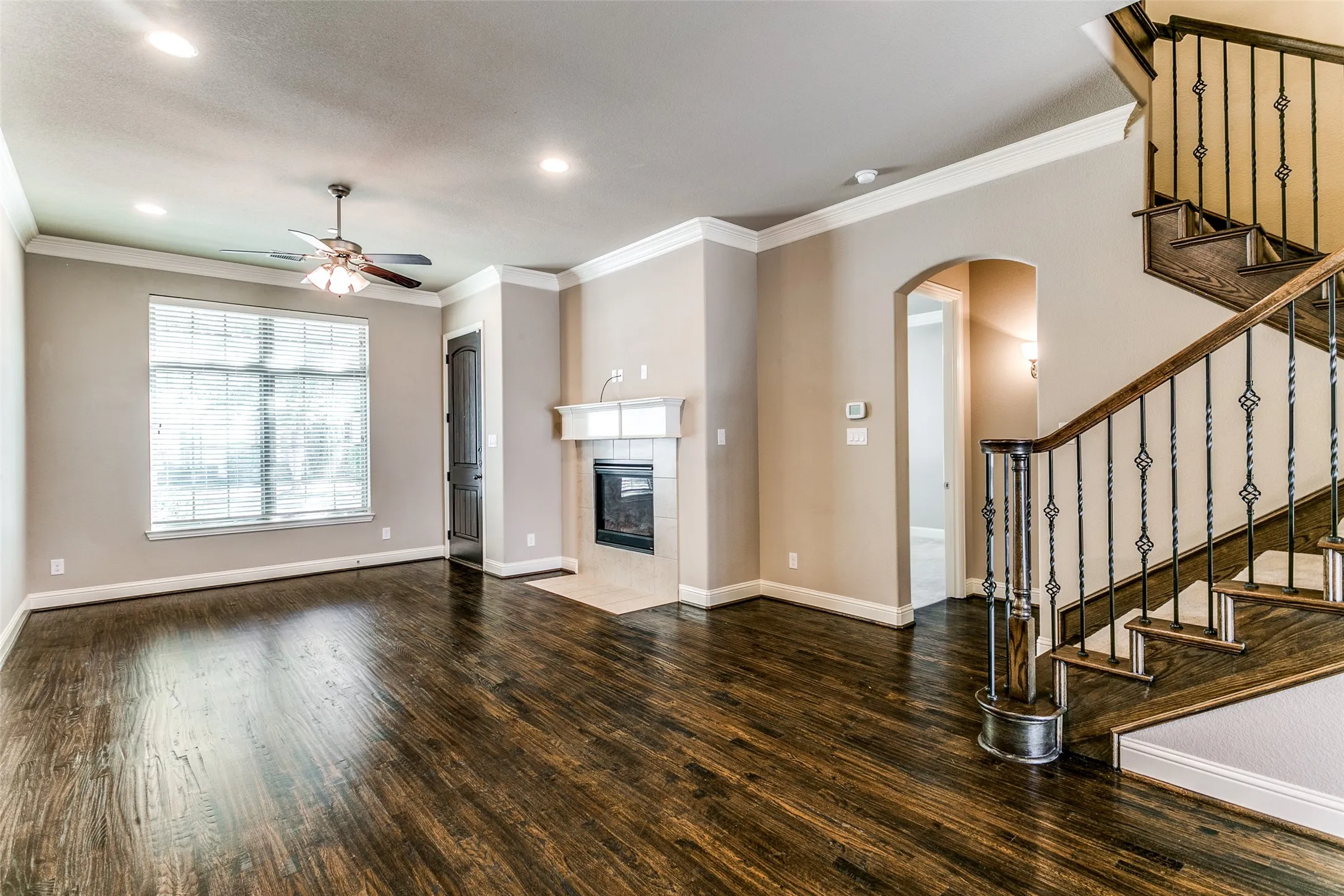 Townhouse For Rent in Denton County , 809 Milton Way, Coppell, Texas 75019, 3 Bedroom, 3 Bathroom, 2 Garage spaces, 2,026 Sqft, built in 2012, mls#21361547, Real Estate Agent in Coppell, Homes For Rent in Denton county, Homes For Rent in Coppell, Realtor in Coppell Texas, Real Estate Brokerage Independent Realty Texas, Luminita Cordes Realtor