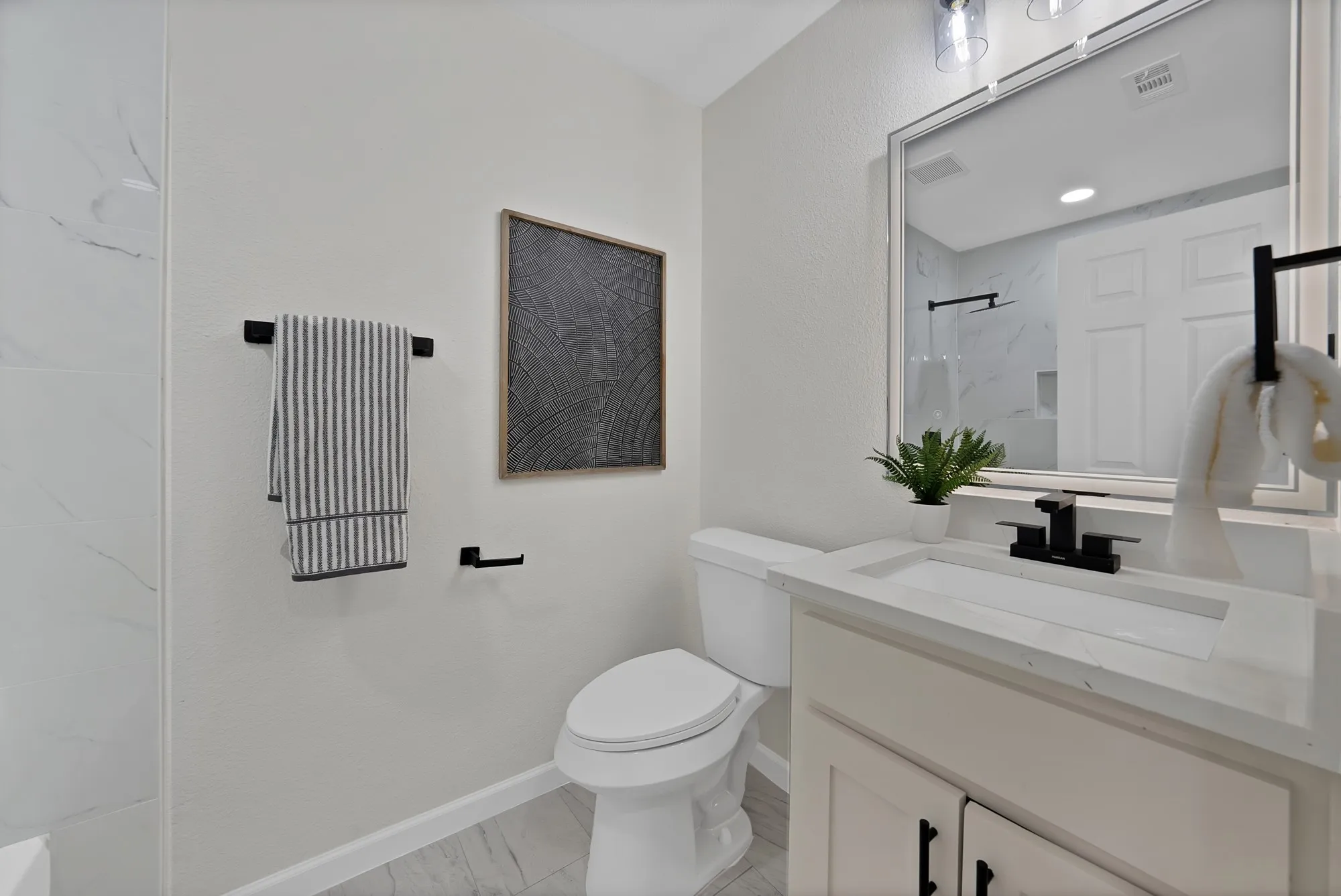 Single Family Residence For Sale in Tarrant County , 2505 Hollywood Drive, Arlington, Texas 76013, 3 Bedroom, 2 Bathroom, 2 Garage spaces, 1,502 Sqft, built in 1963, mls#21361255, Real Estate Agent in Arlington, Homes For Sale in Tarrant county, Homes For Sale in Arlington, Realtor in Arlington Texas, Real Estate Brokerage Independent Realty Texas, Luminita Cordes Realtor