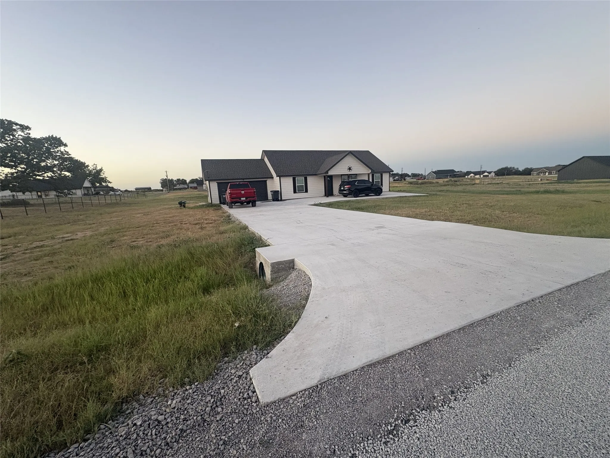 Single Family Residence For Sale in Parker County , 205 Altom Road, Springtown, Texas 76082, 3 Bedroom, 2 Bathroom, 2 Garage spaces, 1,311 Sqft, built in 2026, mls#21361377, Real Estate Agent in Springtown, Homes For Sale in Parker county, Homes For Sale in Springtown, Realtor in Springtown Texas, Real Estate Brokerage Independent Realty Texas, Luminita Cordes Realtor