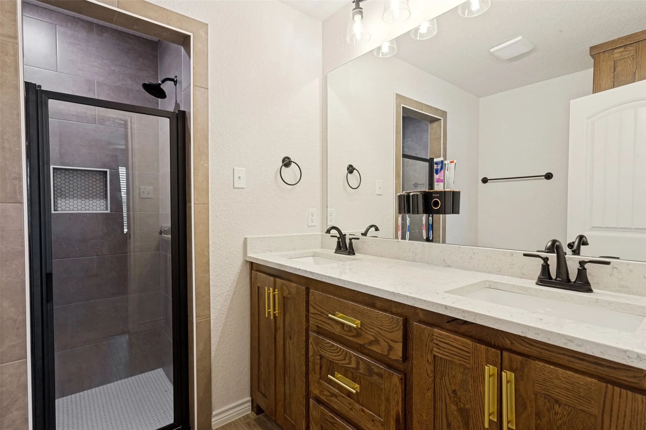 Single Family Residence For Sale in Parker County , 205 Altom Road, Springtown, Texas 76082, 3 Bedroom, 2 Bathroom, 2 Garage spaces, 1,311 Sqft, built in 2026, mls#21361377, Real Estate Agent in Springtown, Homes For Sale in Parker county, Homes For Sale in Springtown, Realtor in Springtown Texas, Real Estate Brokerage Independent Realty Texas, Luminita Cordes Realtor