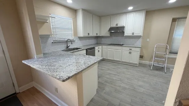 Single Family Residence For Sale in Tarrant County , 1429 Beckwith Drive, Arlington, Texas 76018, 3 Bedroom, 3 Bathroom, 1 Garage spaces, 1,943 Sqft, built in 1988, mls#21360703, Real Estate Agent in Arlington, Homes For Sale in Tarrant county, Homes For Sale in Arlington, Realtor in Arlington Texas, Real Estate Brokerage Independent Realty Texas, Luminita Cordes Realtor